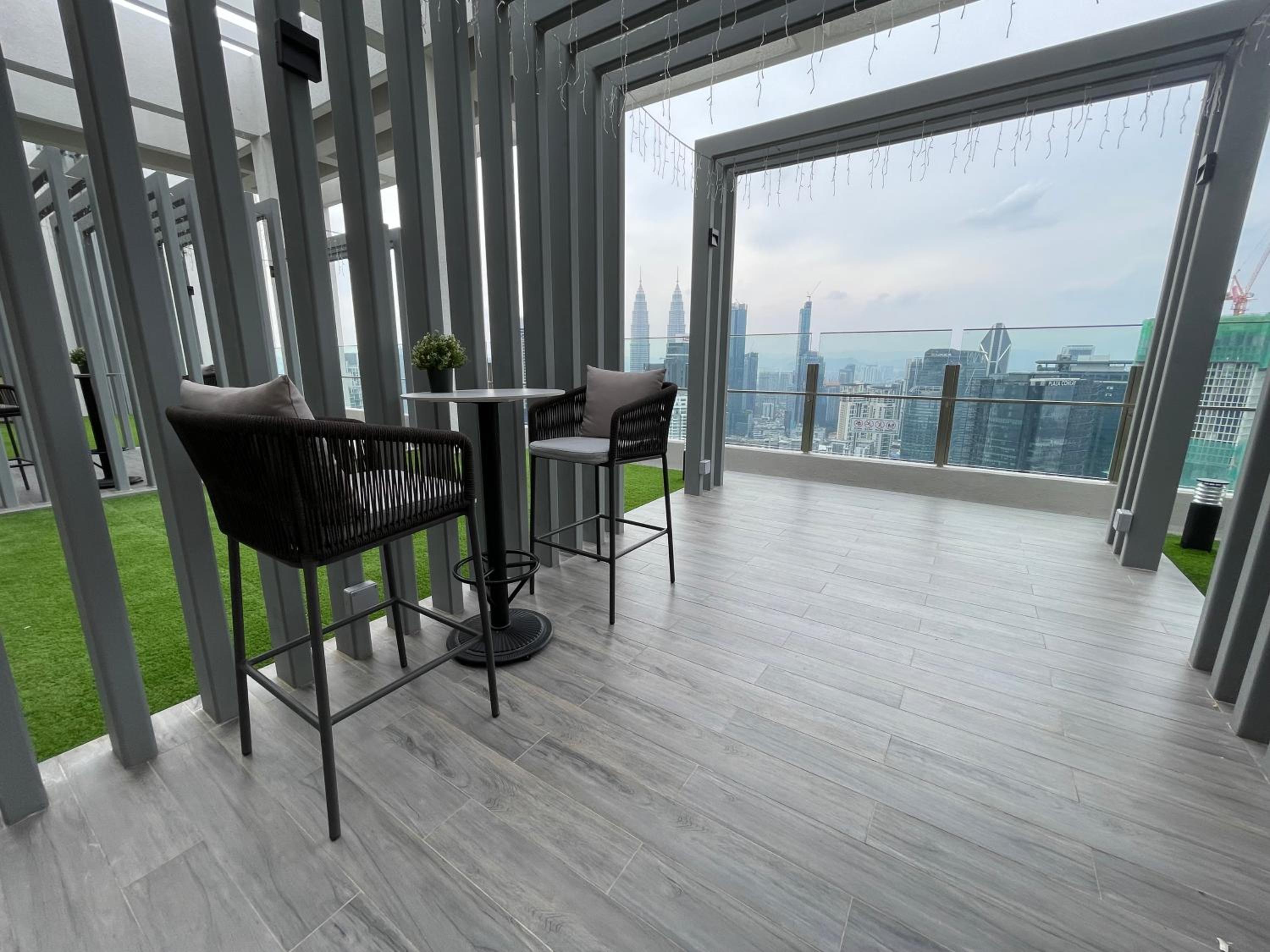 Agile Bukit Bintang Kuala Lumpur by Glamourhome
