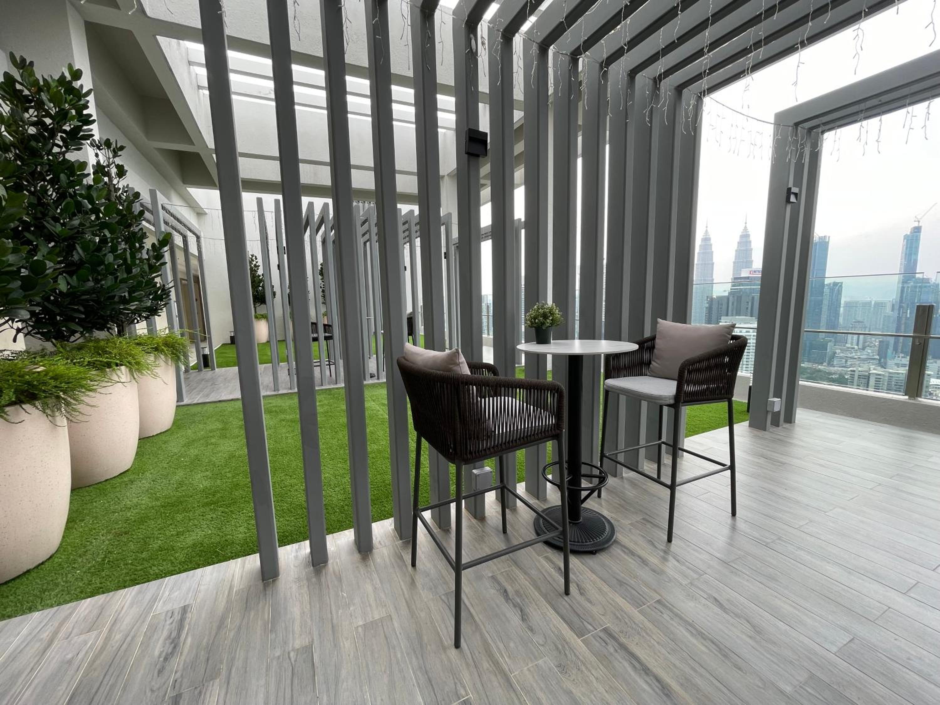Agile Bukit Bintang Kuala Lumpur by Glamourhome