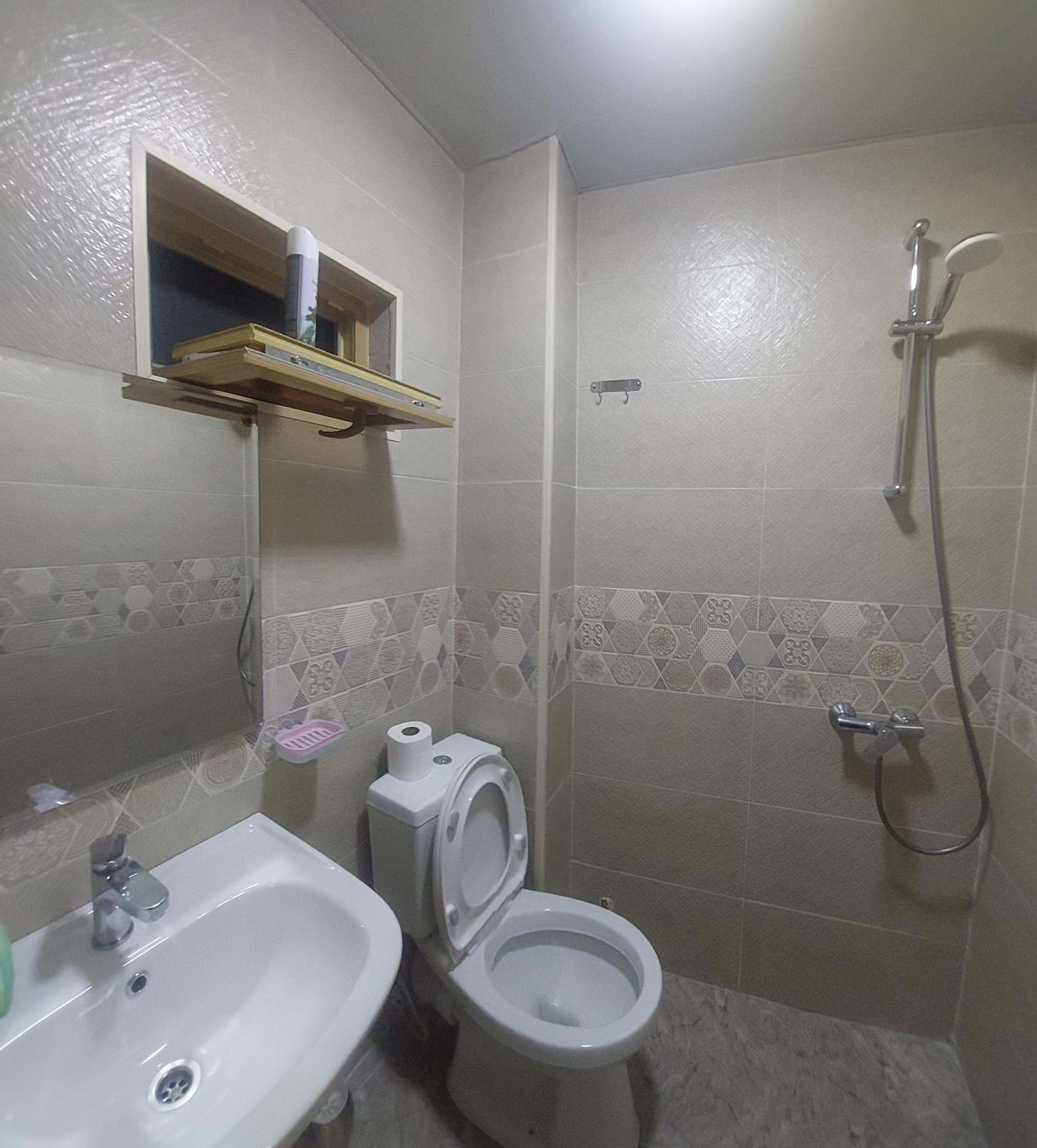 Hotel Barbare