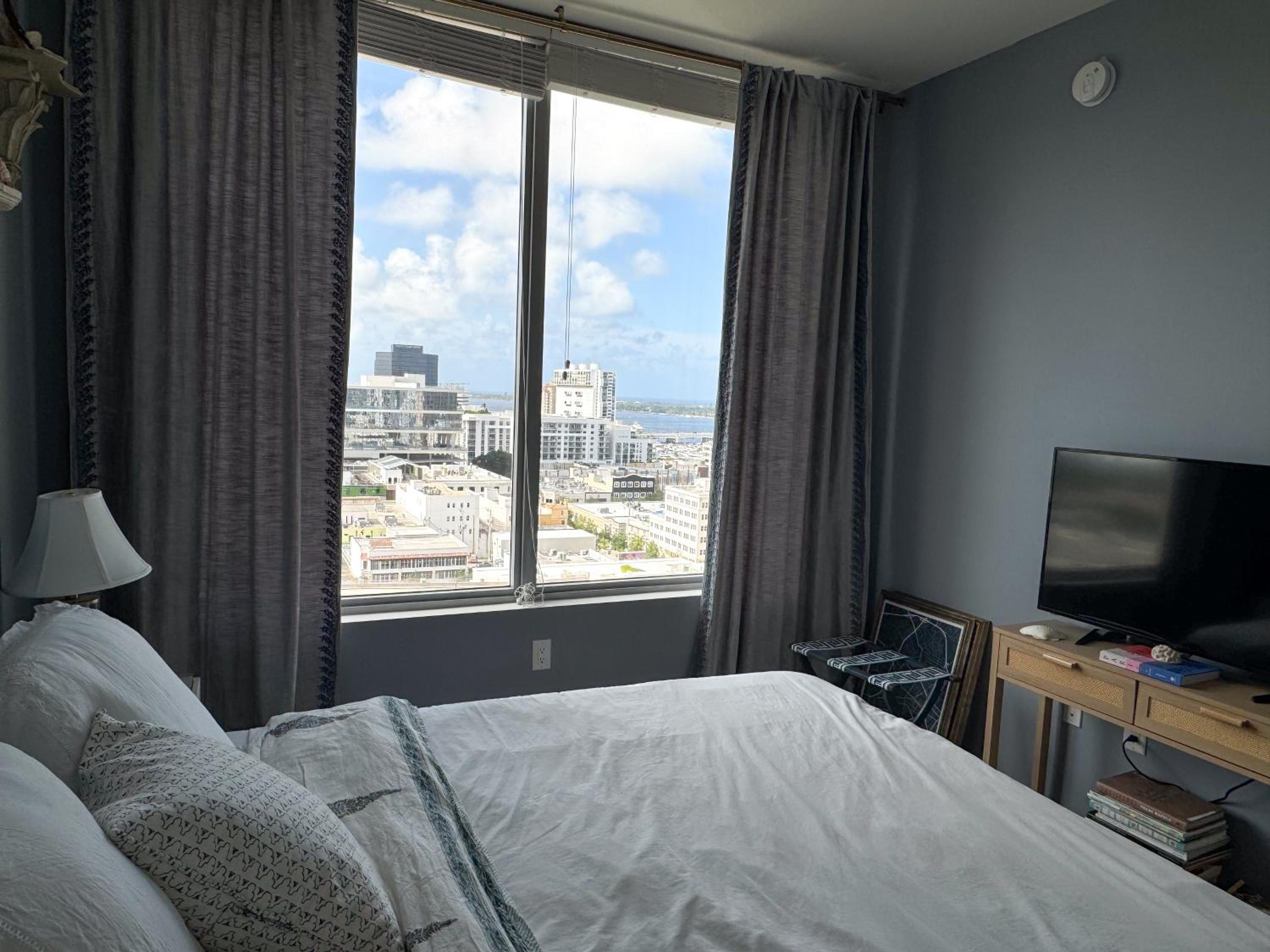 Welcome to Paradise view 5