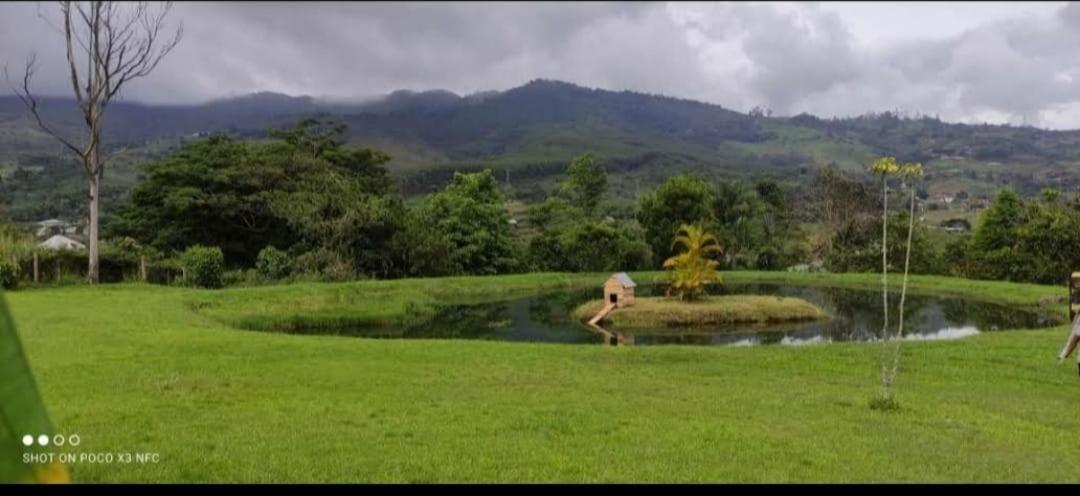 Casa Campestre Cuatro Amores
