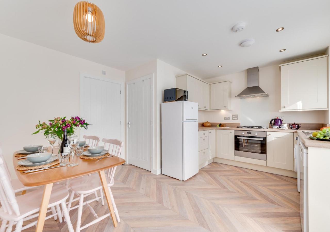 2 Bed in St. Eval oc-boaths