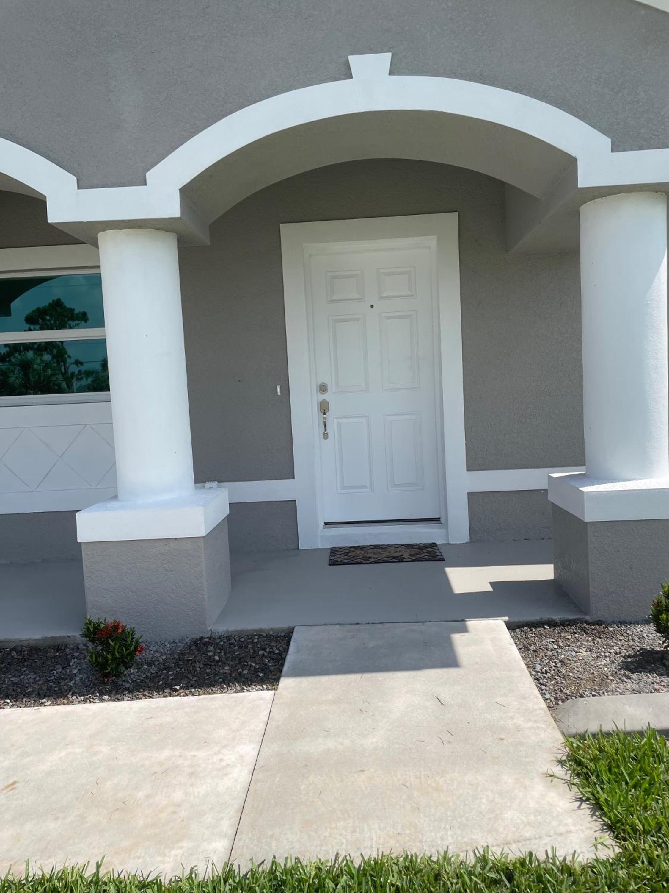 Fun in the Sun! Brand New Home! view 4