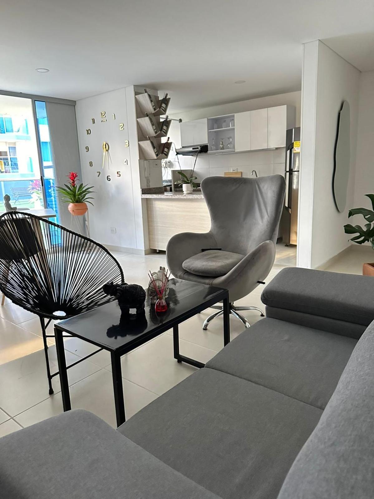Apartamento de lujo en ibague cerca al parque deportivo y centros comerciales