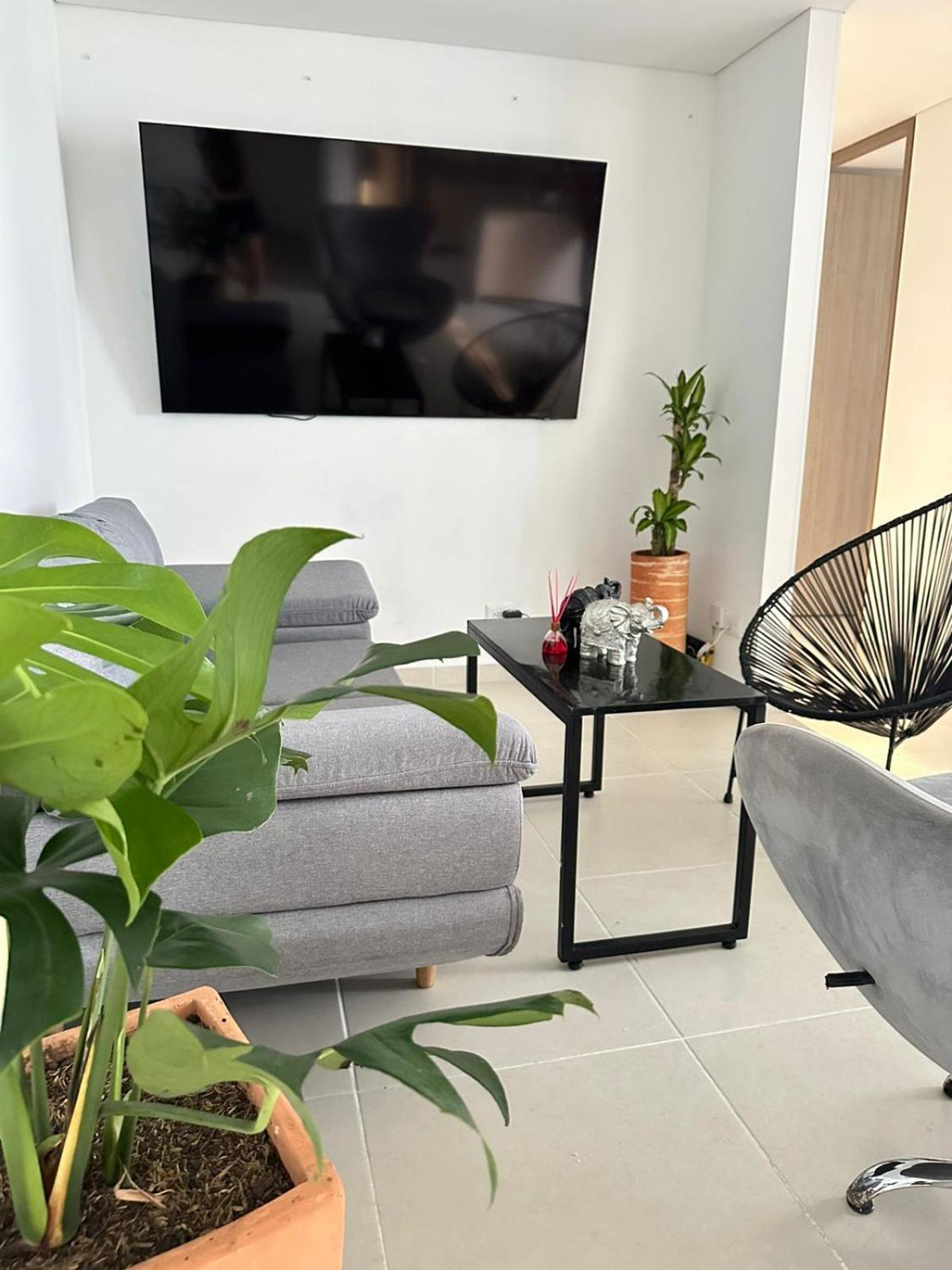 Apartamento de lujo en ibague cerca al parque deportivo y centros comerciales