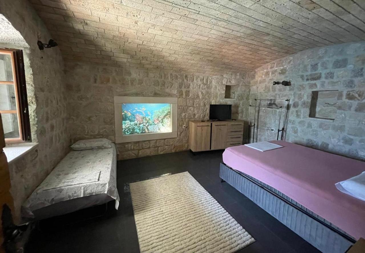 Stone Apartment Risan view 4