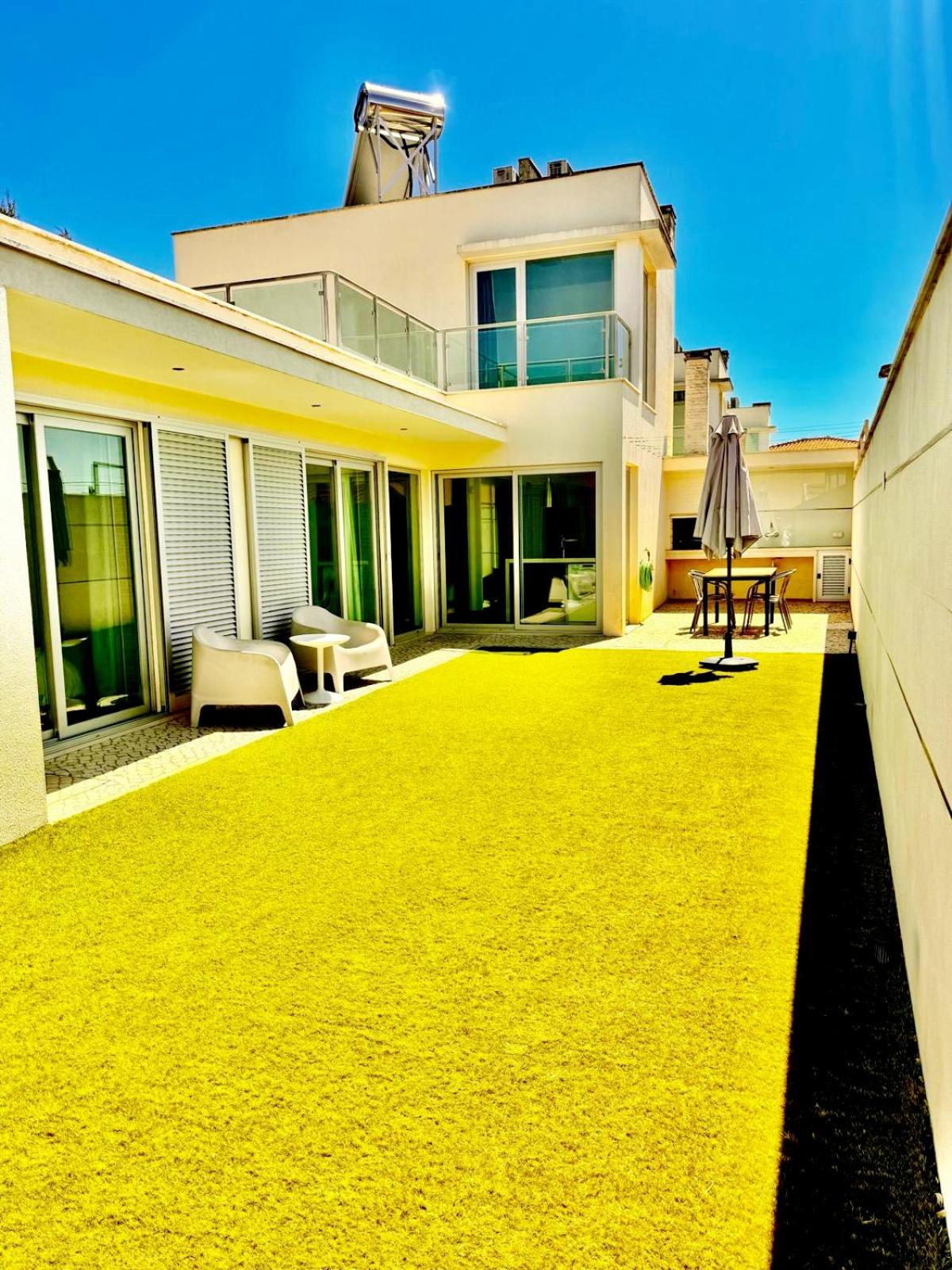 Alfarim House - close to Meco beach and Sesimbra view 3