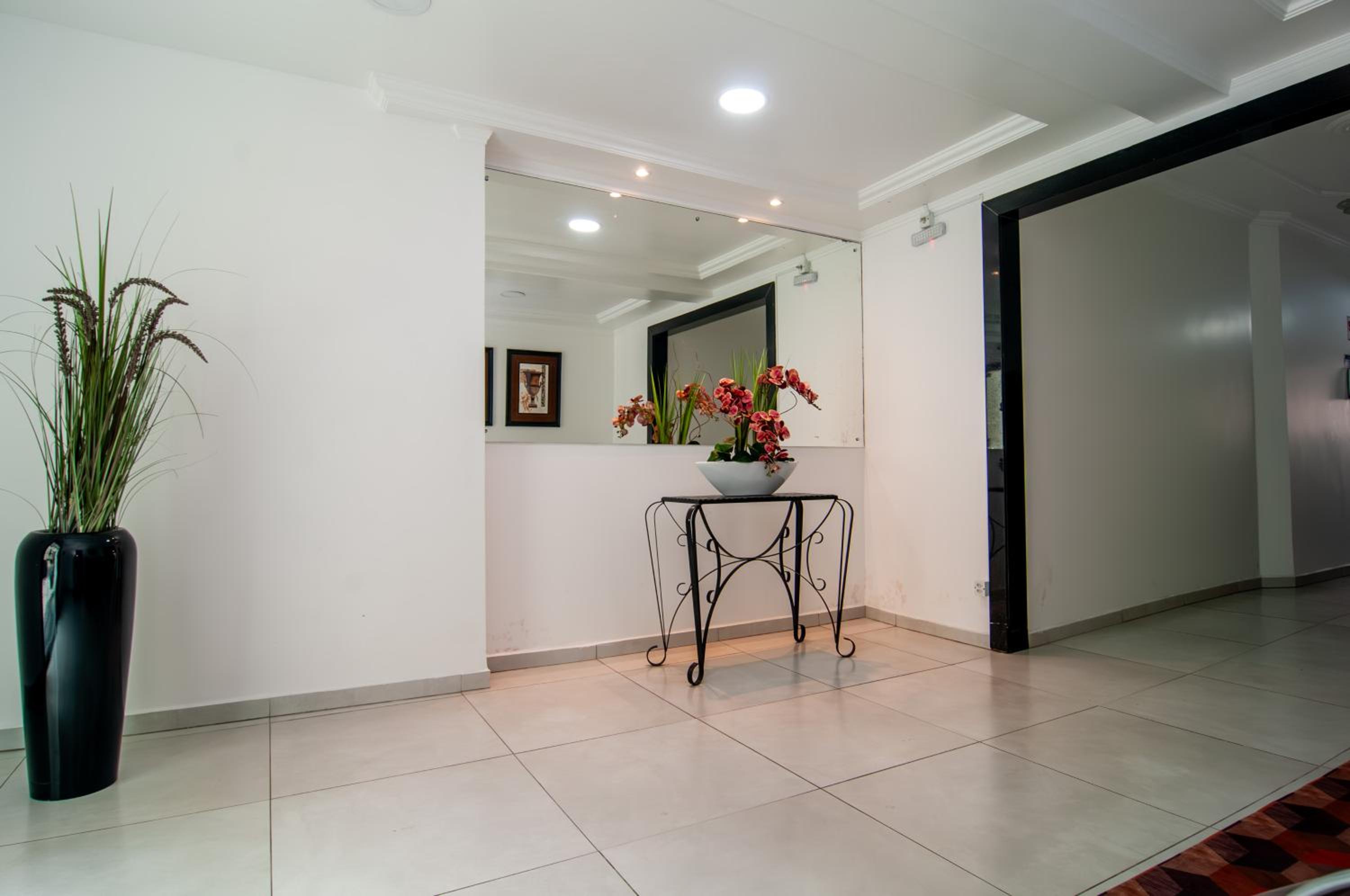 Aconchego 150 metros da Praia na Rua 3604 SW3421