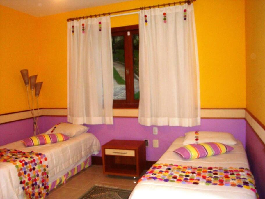 Casa no Lago em Meaipe Guarapari