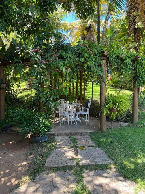 Casa no Lago em Meaipe Guarapari