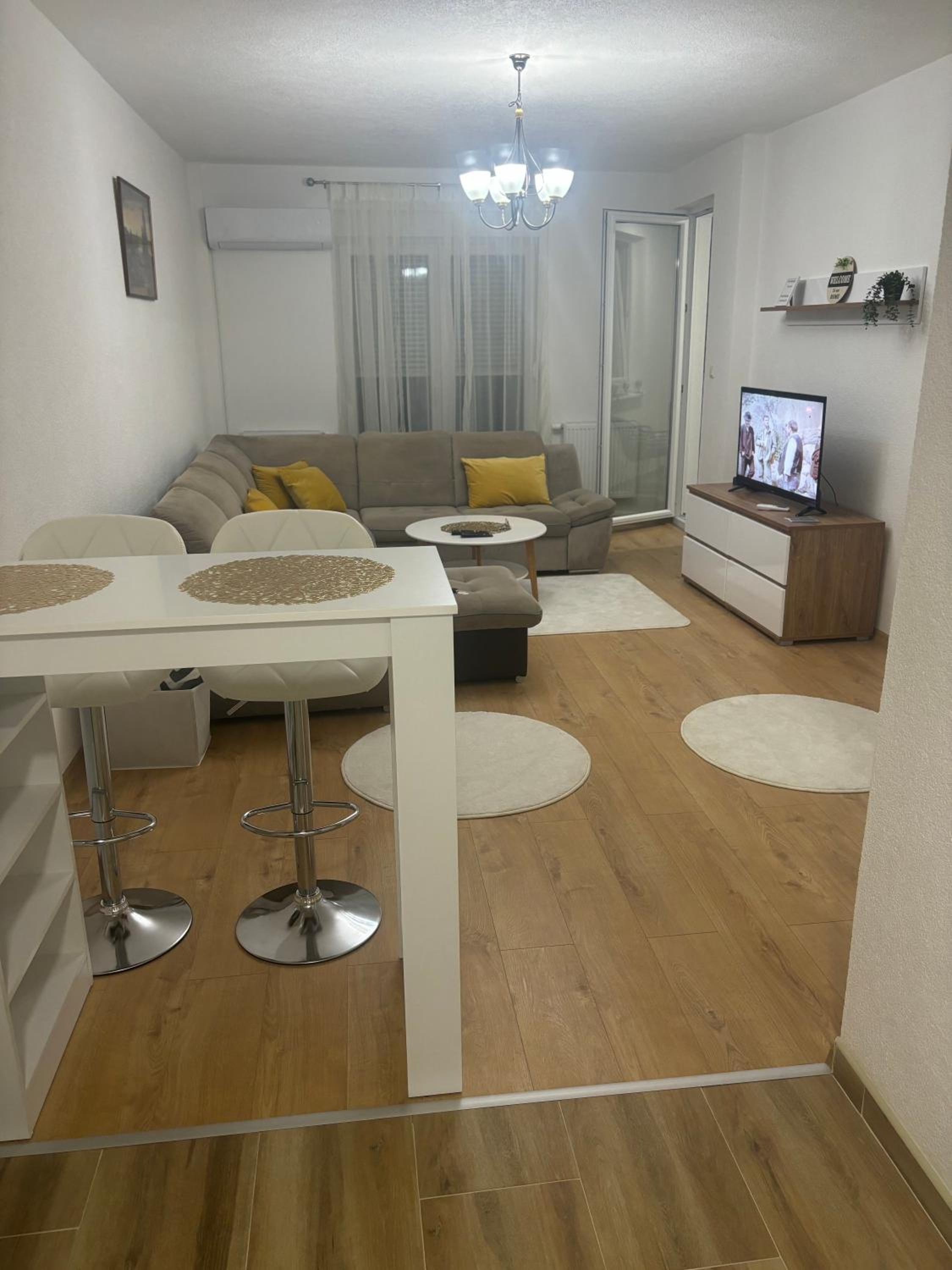 Apartman Aura