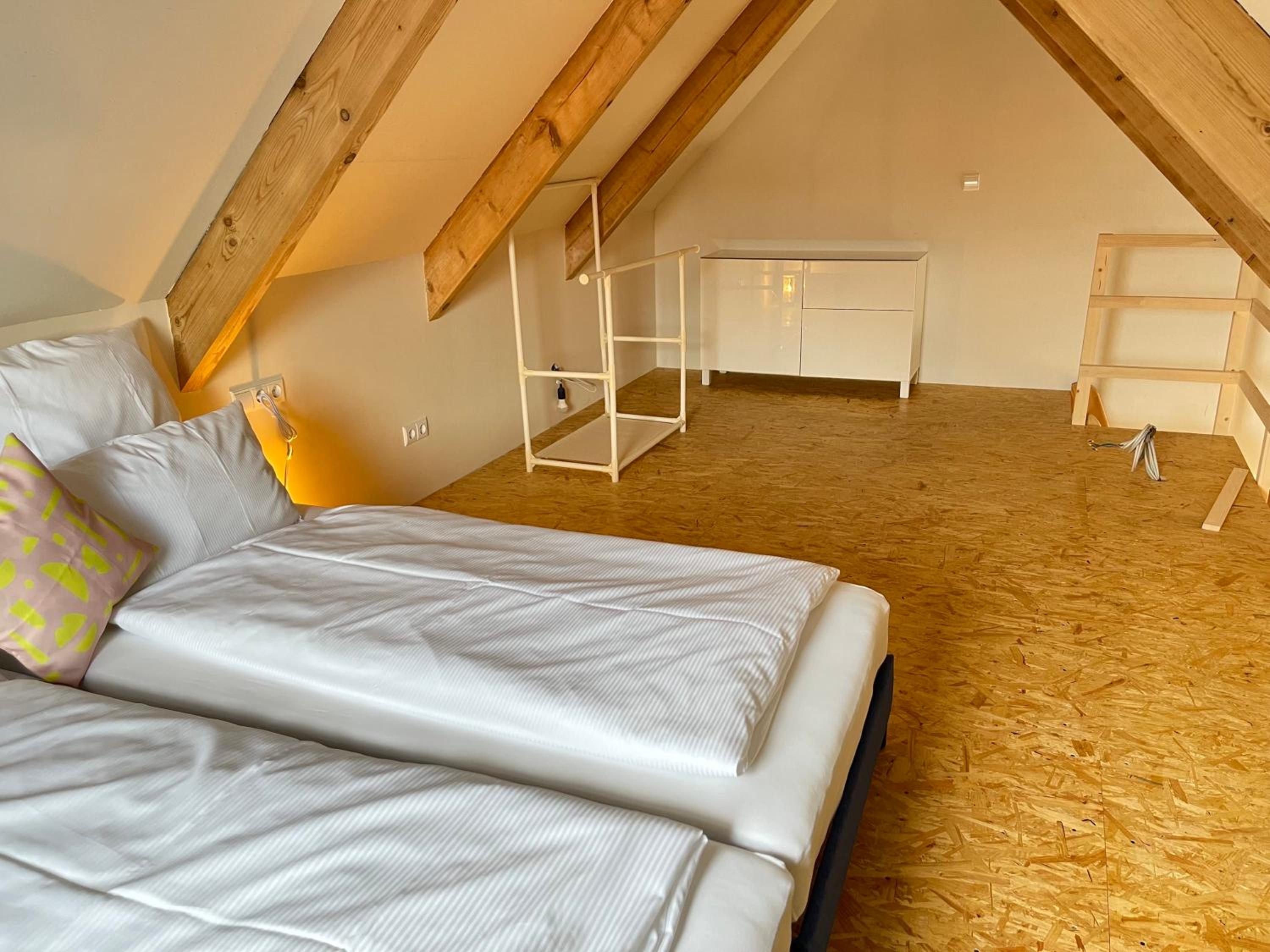 Bright Hideaway -70 sqm- near BER Airport