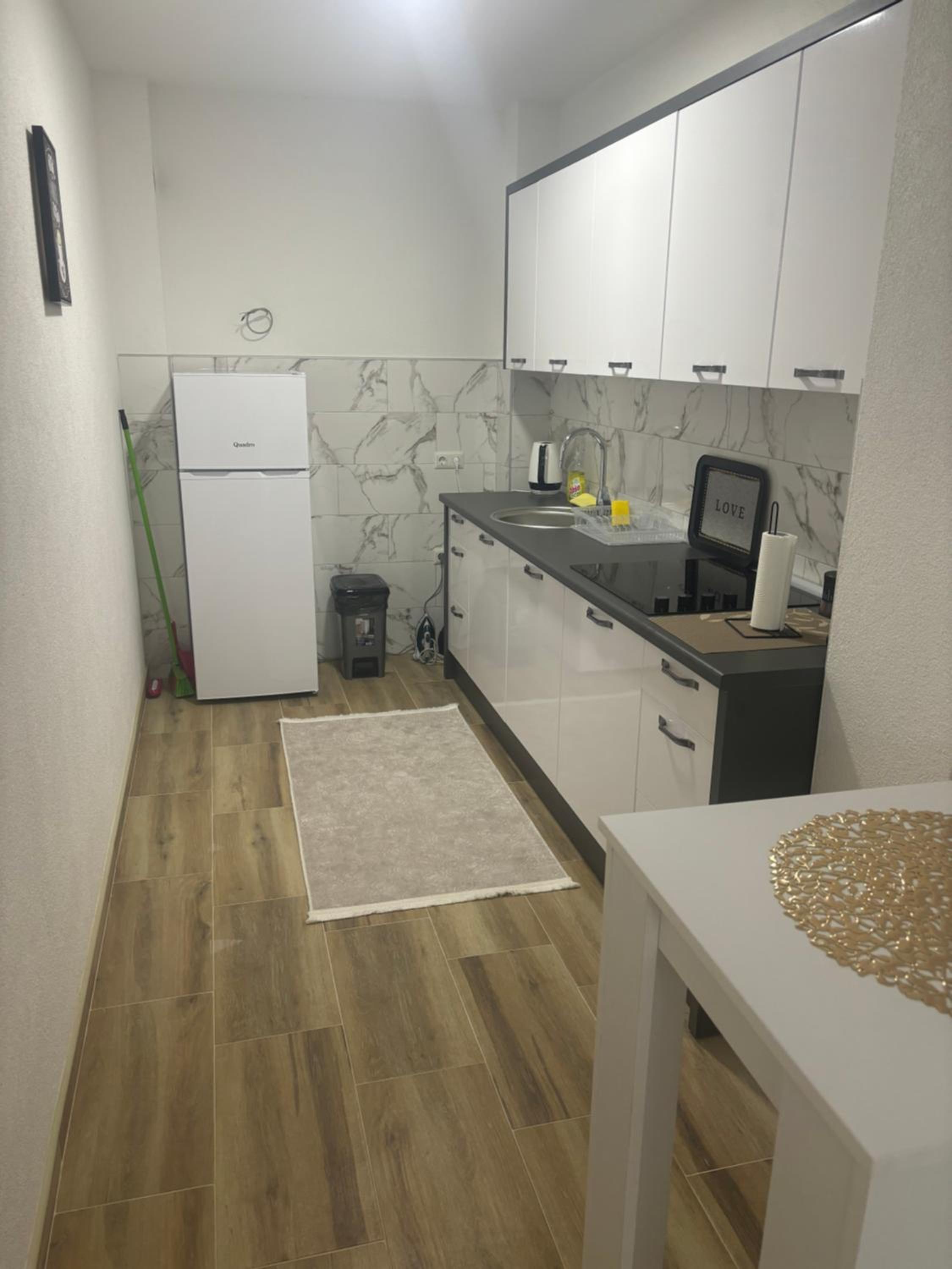 Apartman Aura
