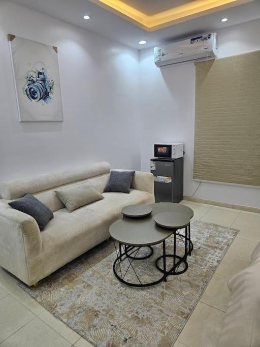 New Studio Apt Al Mounsiyah