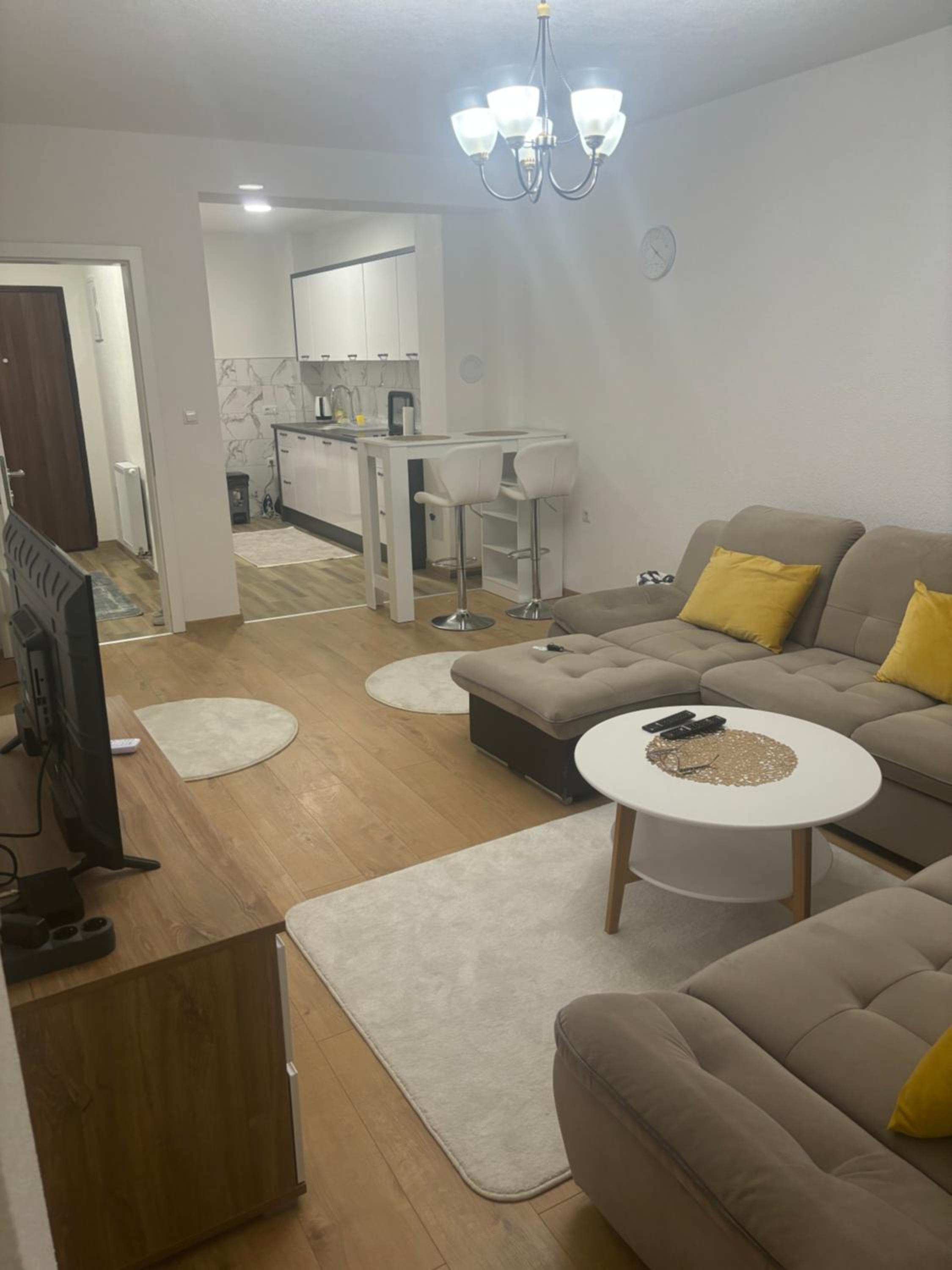Apartman Aura
