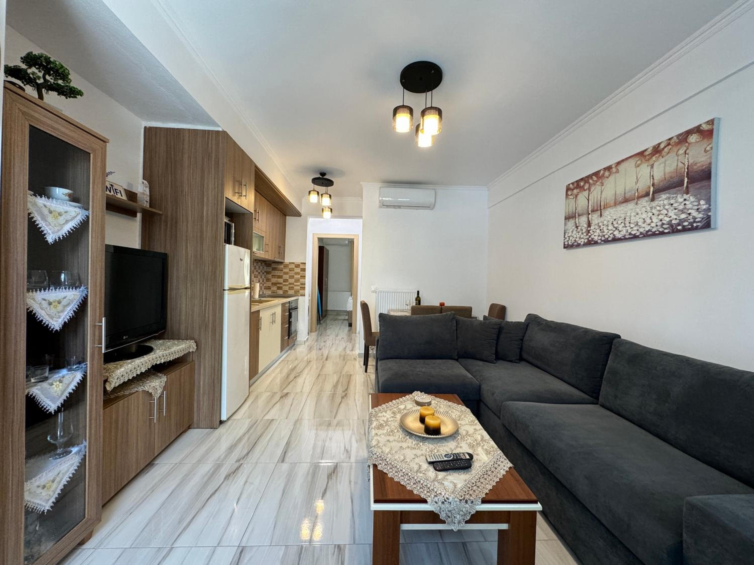 Violeta Apartments