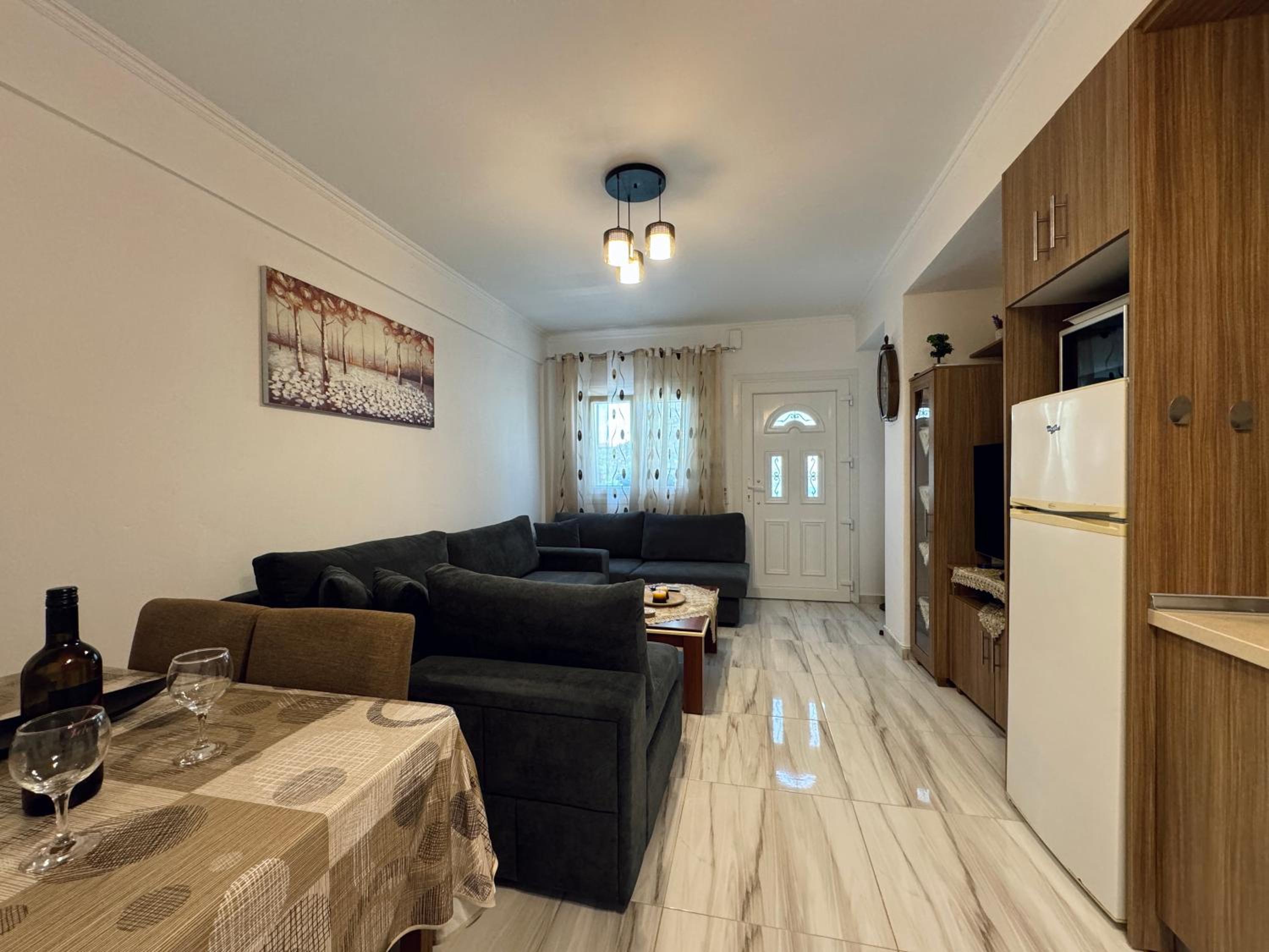Violeta Apartments