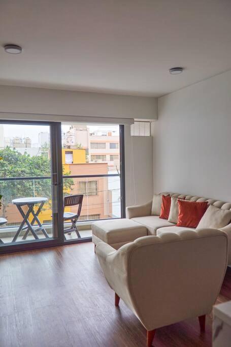 Departamento de Estreno Lima Miraflores