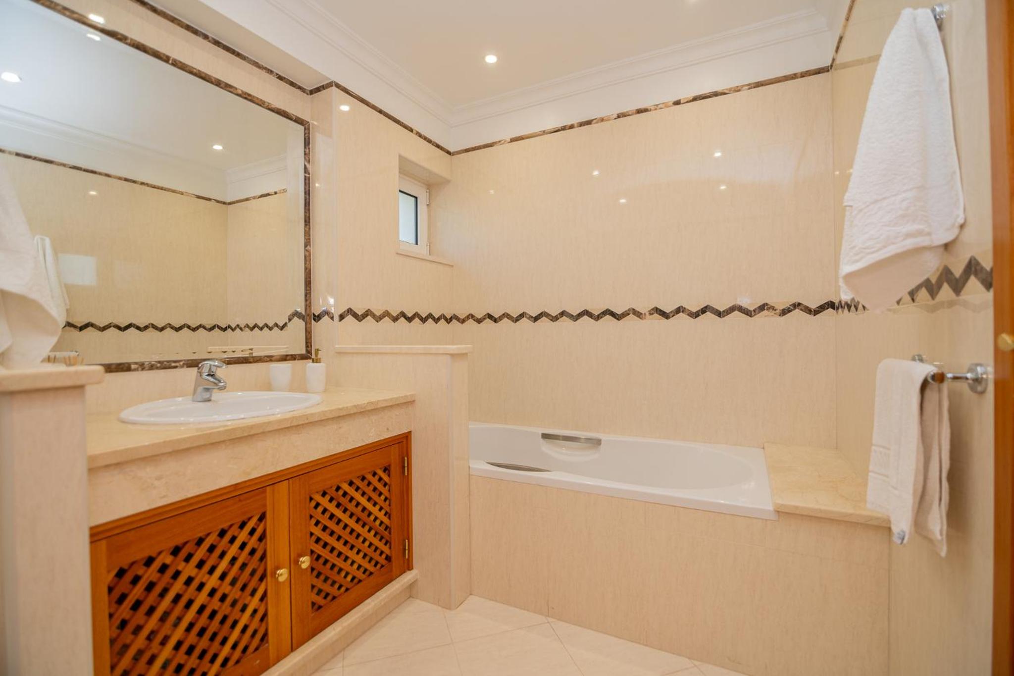 Quinta da Boa Nova - Cheerful and spacious 2-bedroom duplex view 5