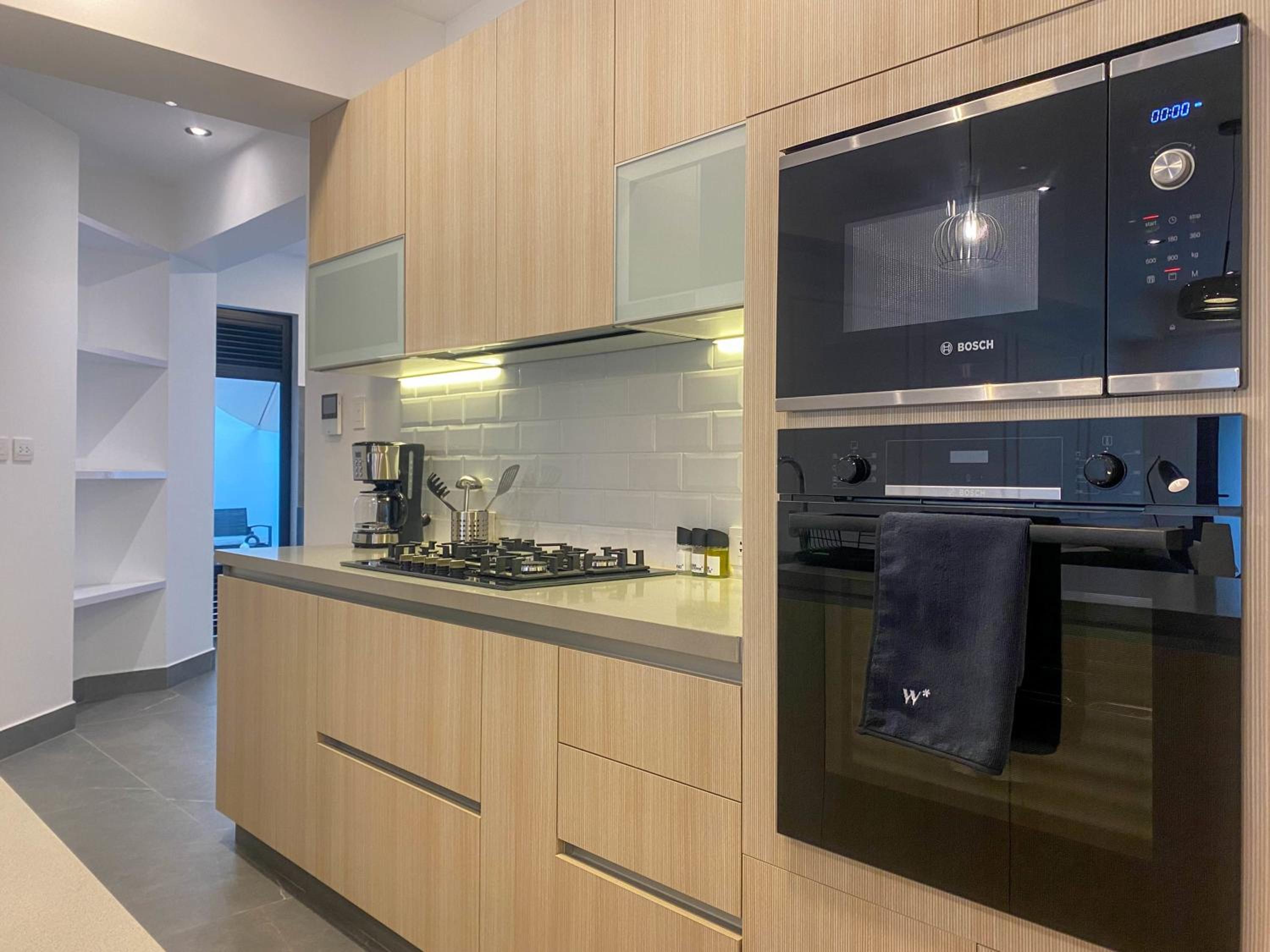 Cozy 2BR with Incredible Balcony in Miraflores view 3