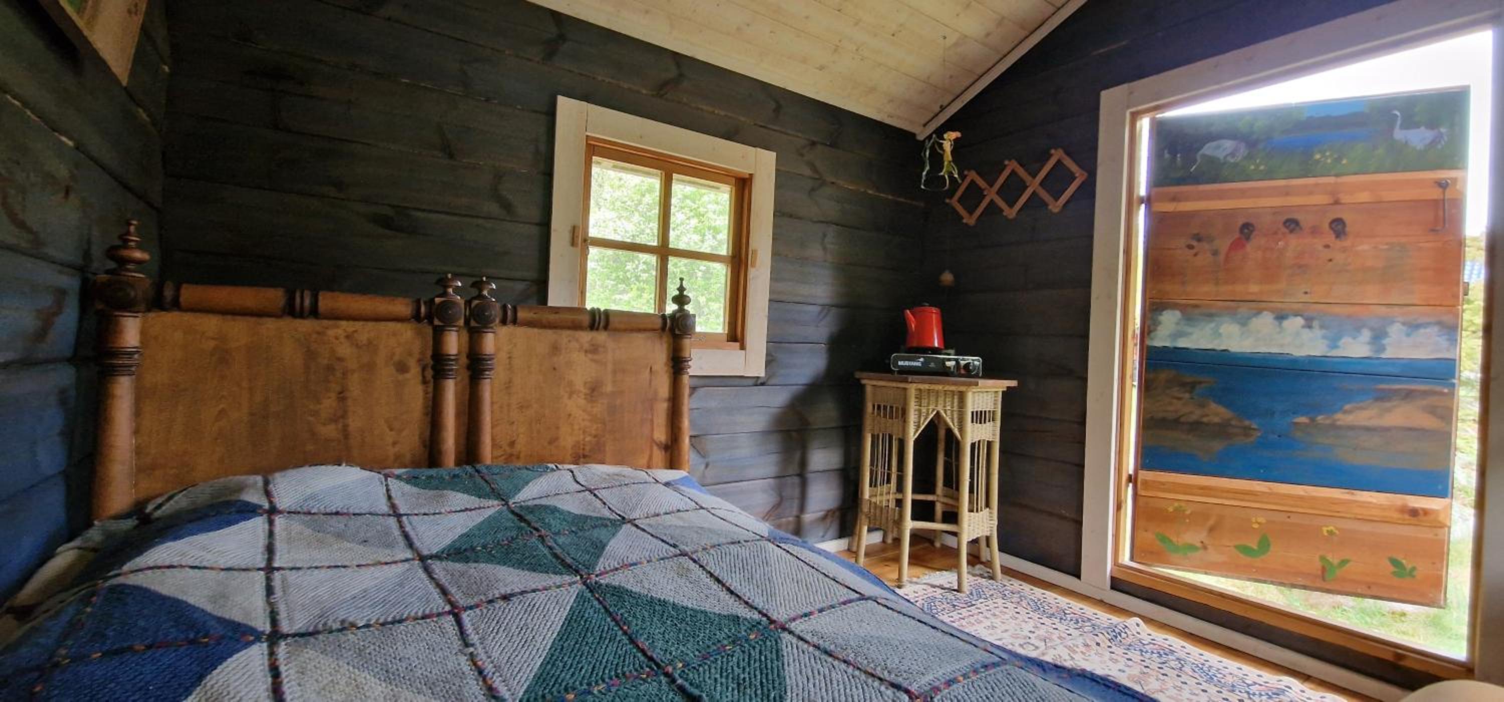 Rentukka - Sähköttömät Yöpymismökit - Off-grid Cottages