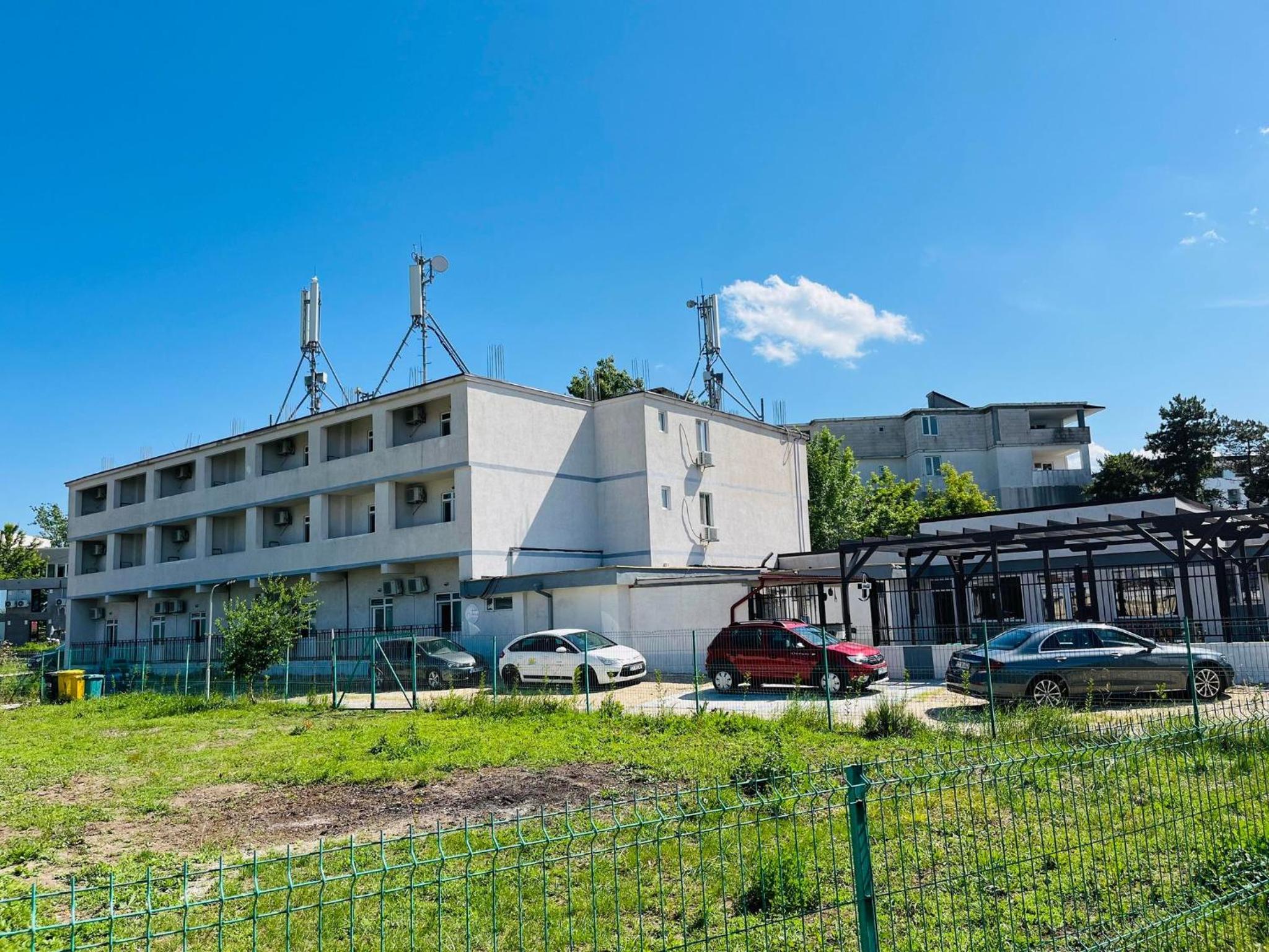 Perla view 2