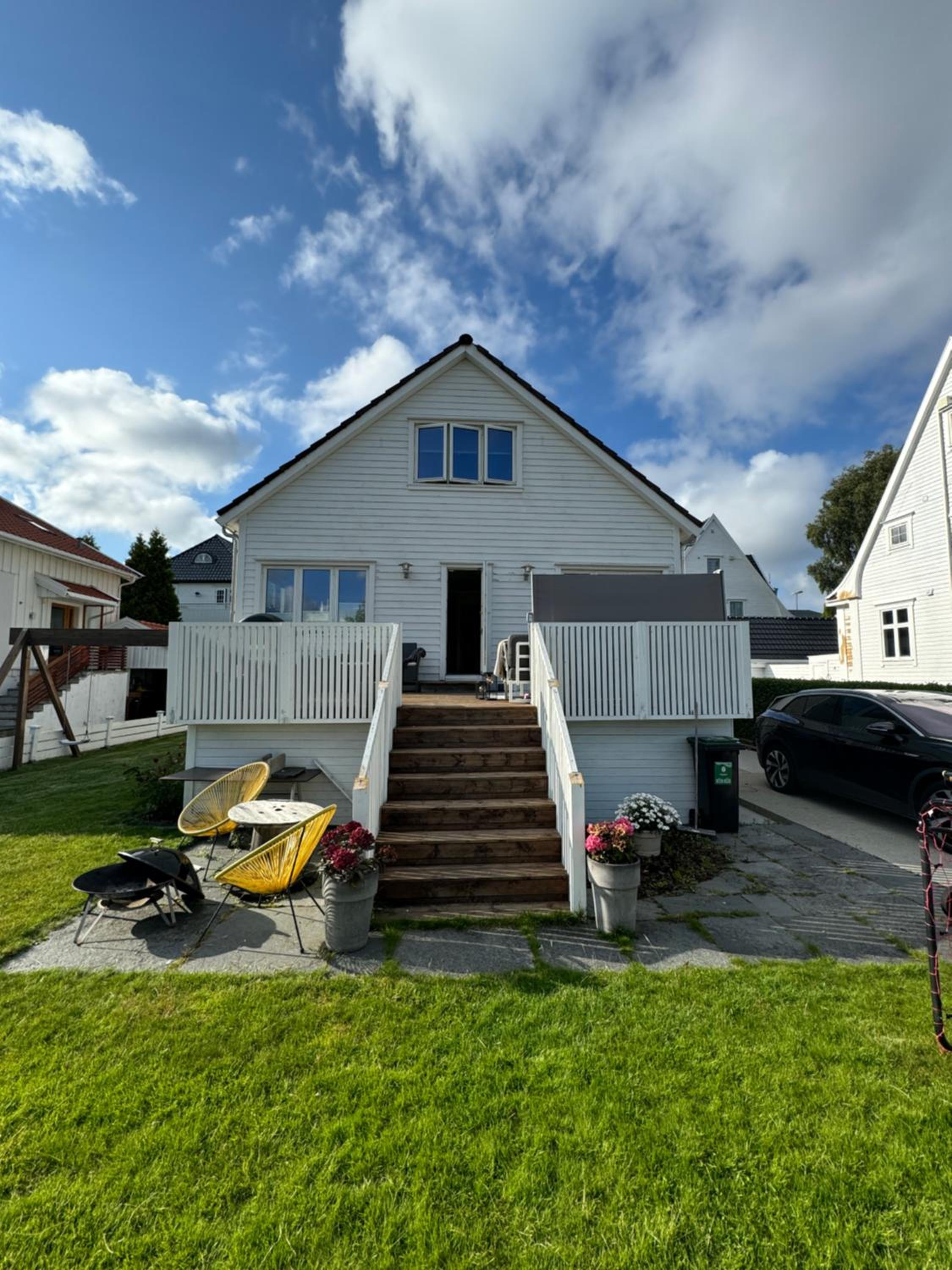 Villa close to city center og ONS view 3