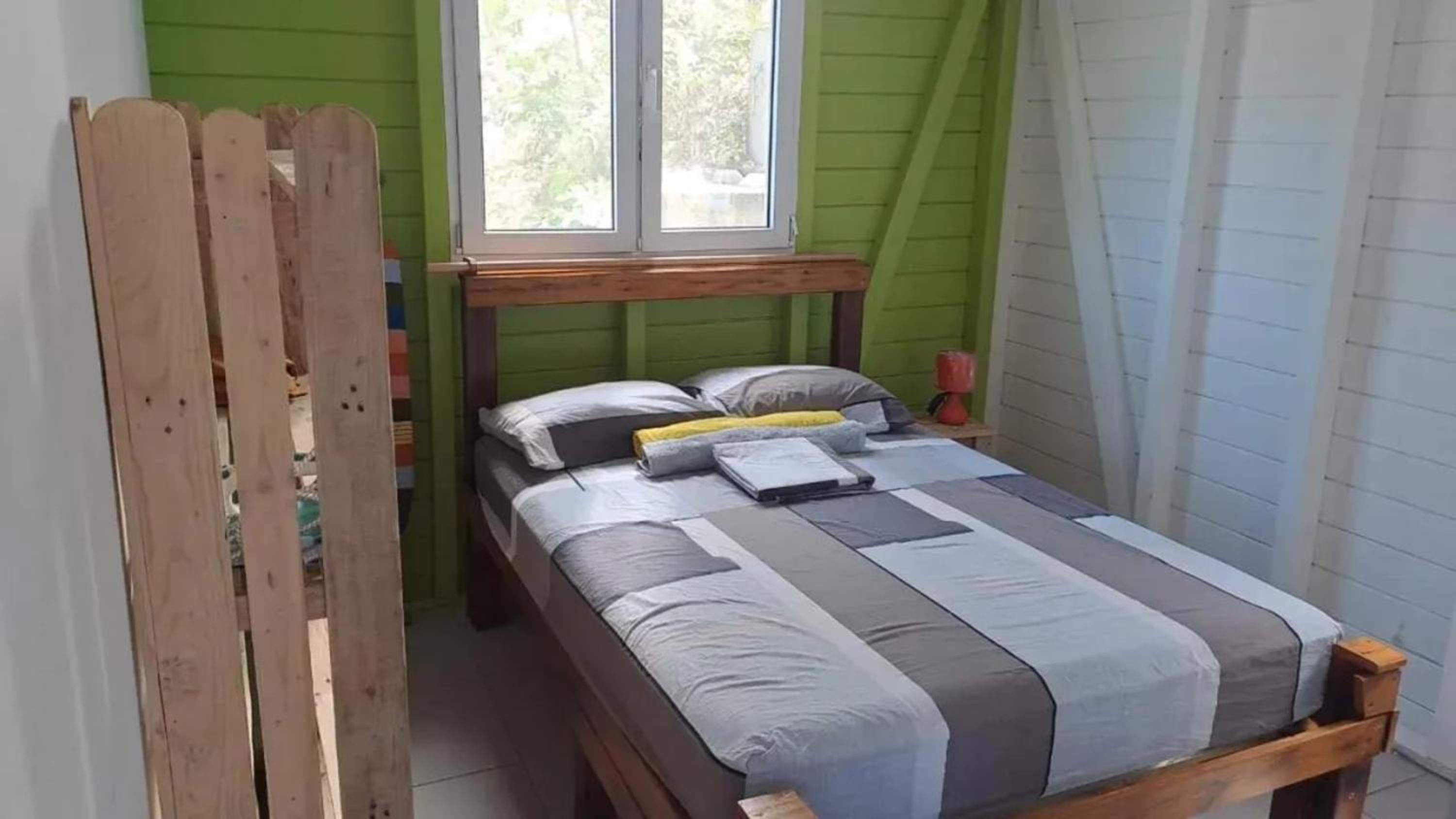 Bungalow charmant à Anse-Bertrand avec terrasse privée view 4