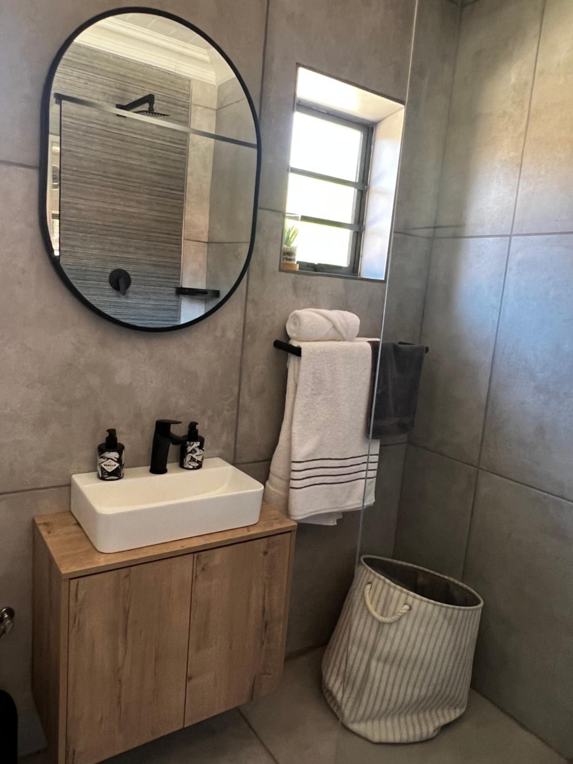 Ekhaya in Kimberly view 5