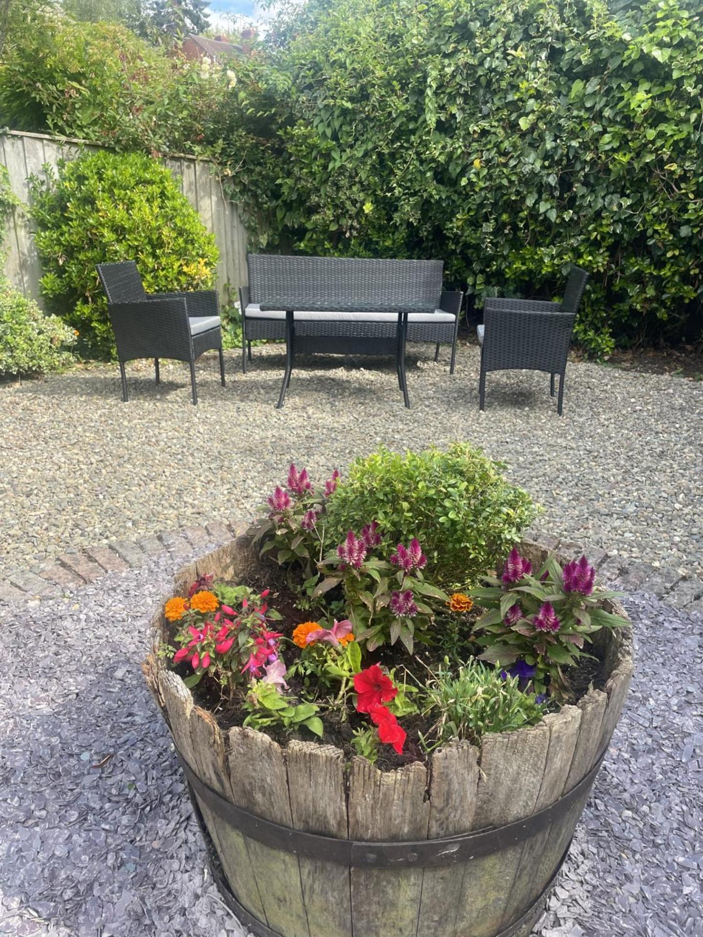 Grade 2 Cottage 1 bedroom, Ludlow centre view 4