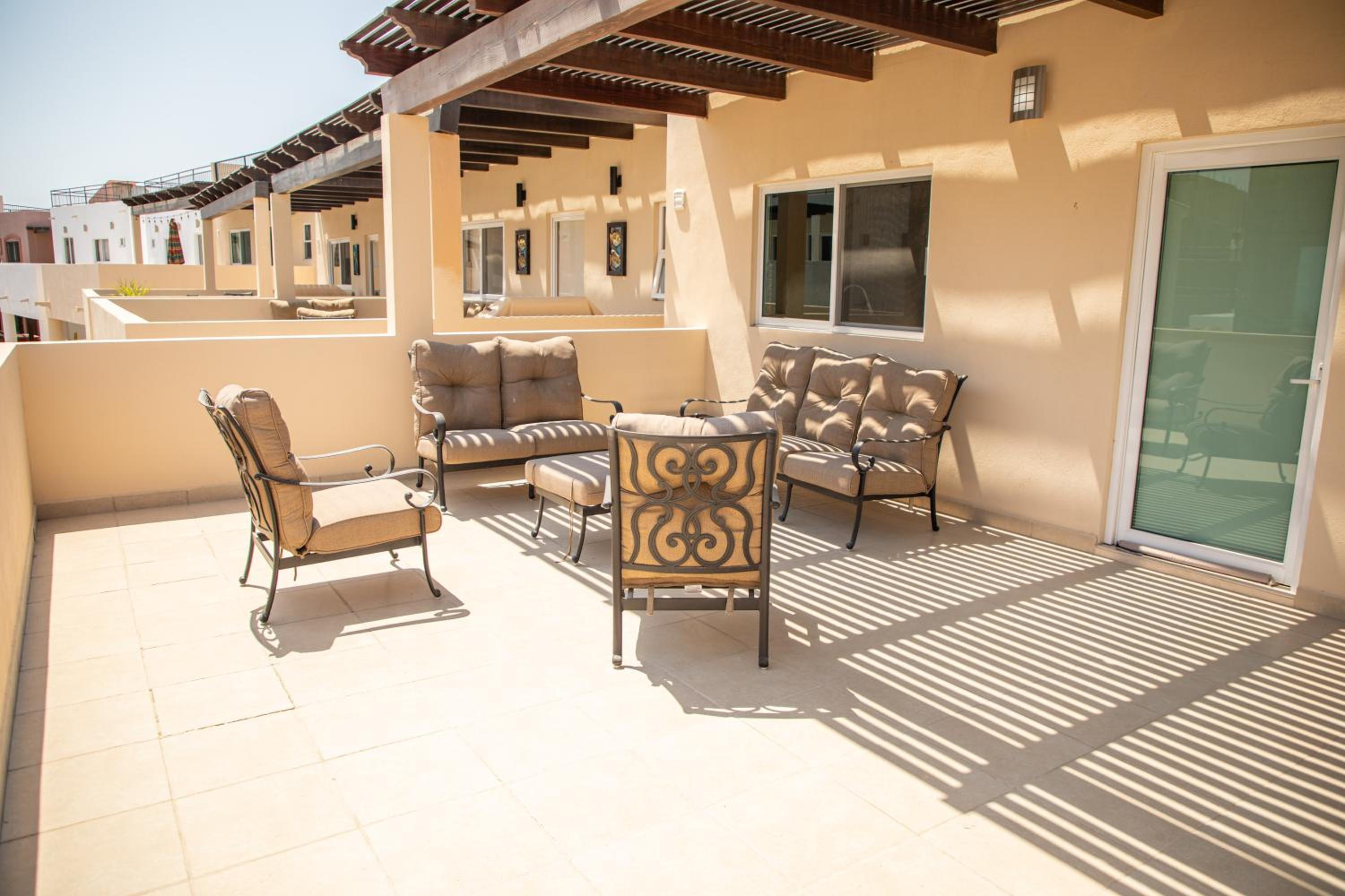 113 Big Town House For Family W Pool view 2