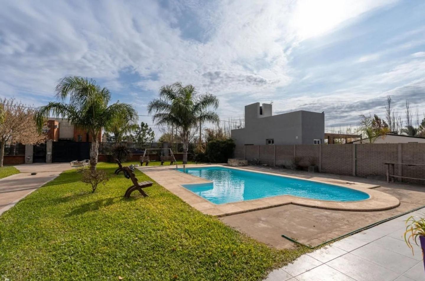 Casa con pileta