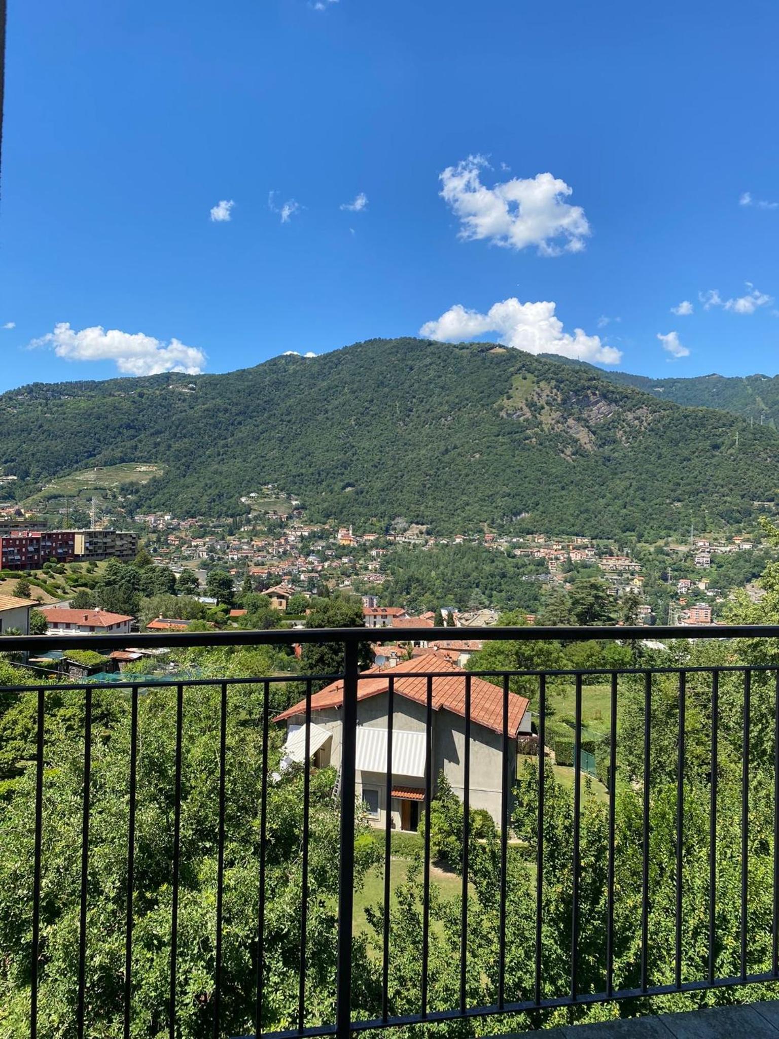 Roccolo Valley View view 3