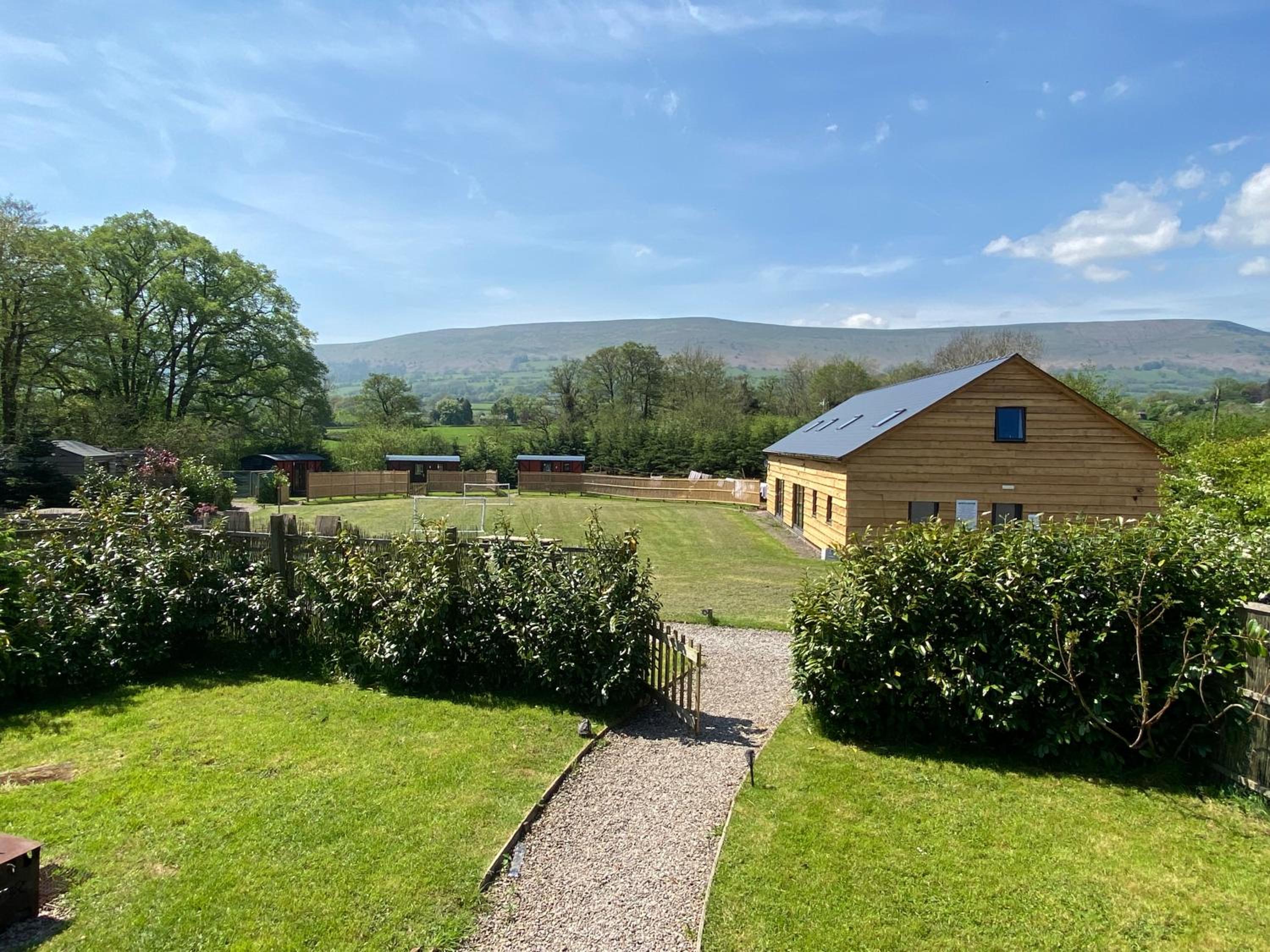 Hotel Stunning Railway Carriage With Private Hot Tub