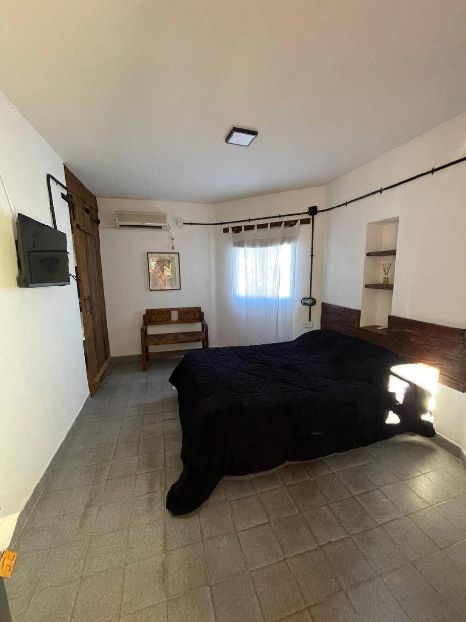Hostel en Ñandubaysal- Paraiso en la playa
