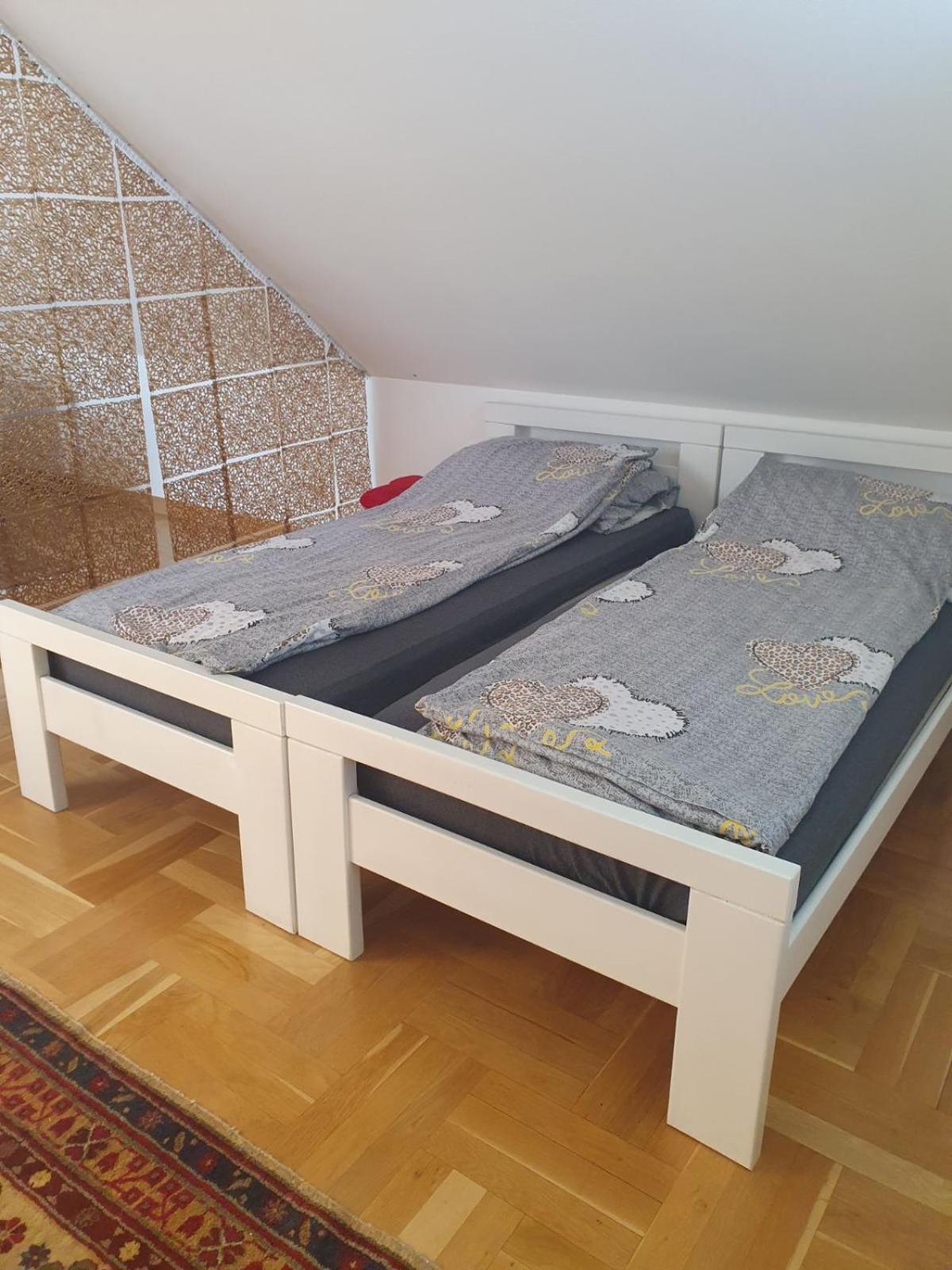 Residence Apartments Hari Sarajevo, Spacy Apartments, Free parking, Aircondition, Airport 1,5 km