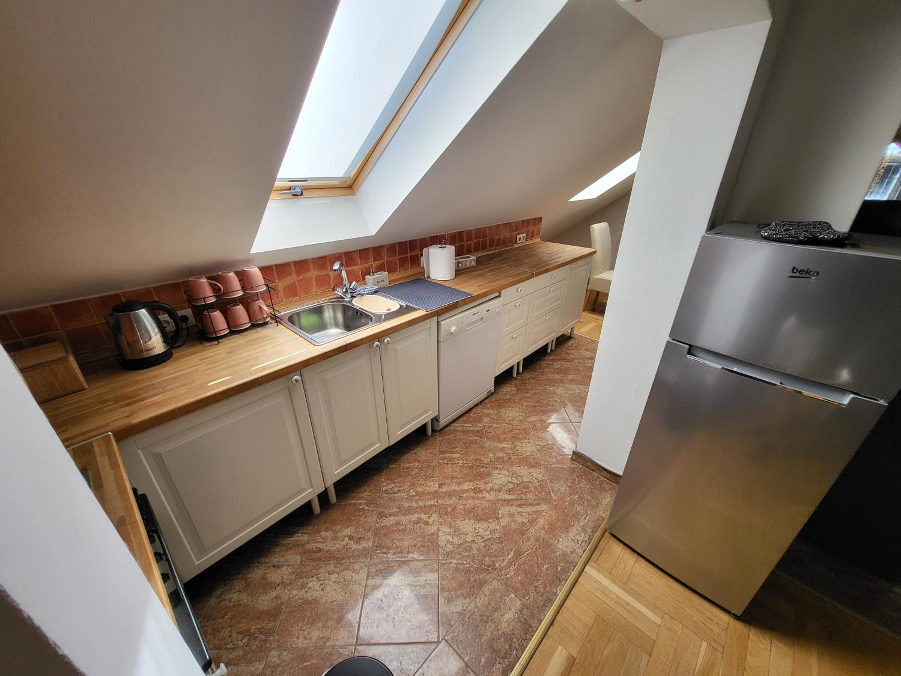 Residence Apartments Hari Sarajevo, Spacy Apartments, Free parking, Aircondition, Airport 1,5 km