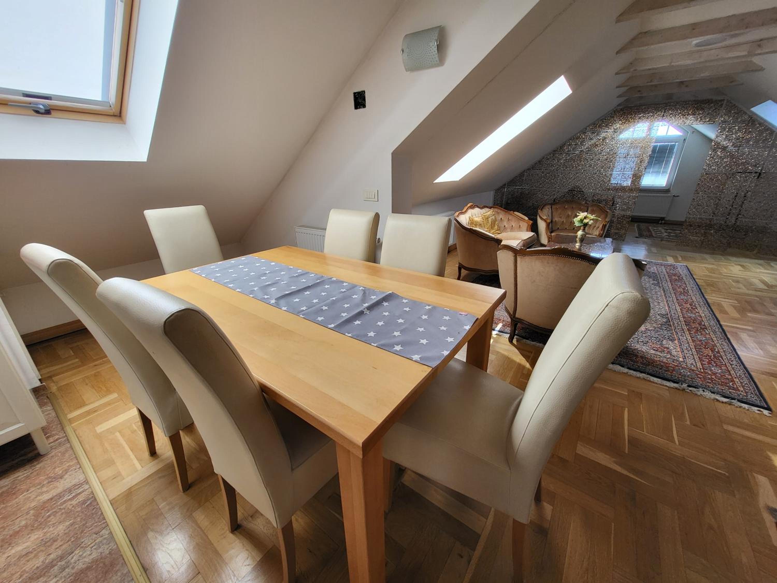 Residence Apartments Hari Sarajevo, Spacy Apartments, Free parking, Aircondition, Airport 1,5 km