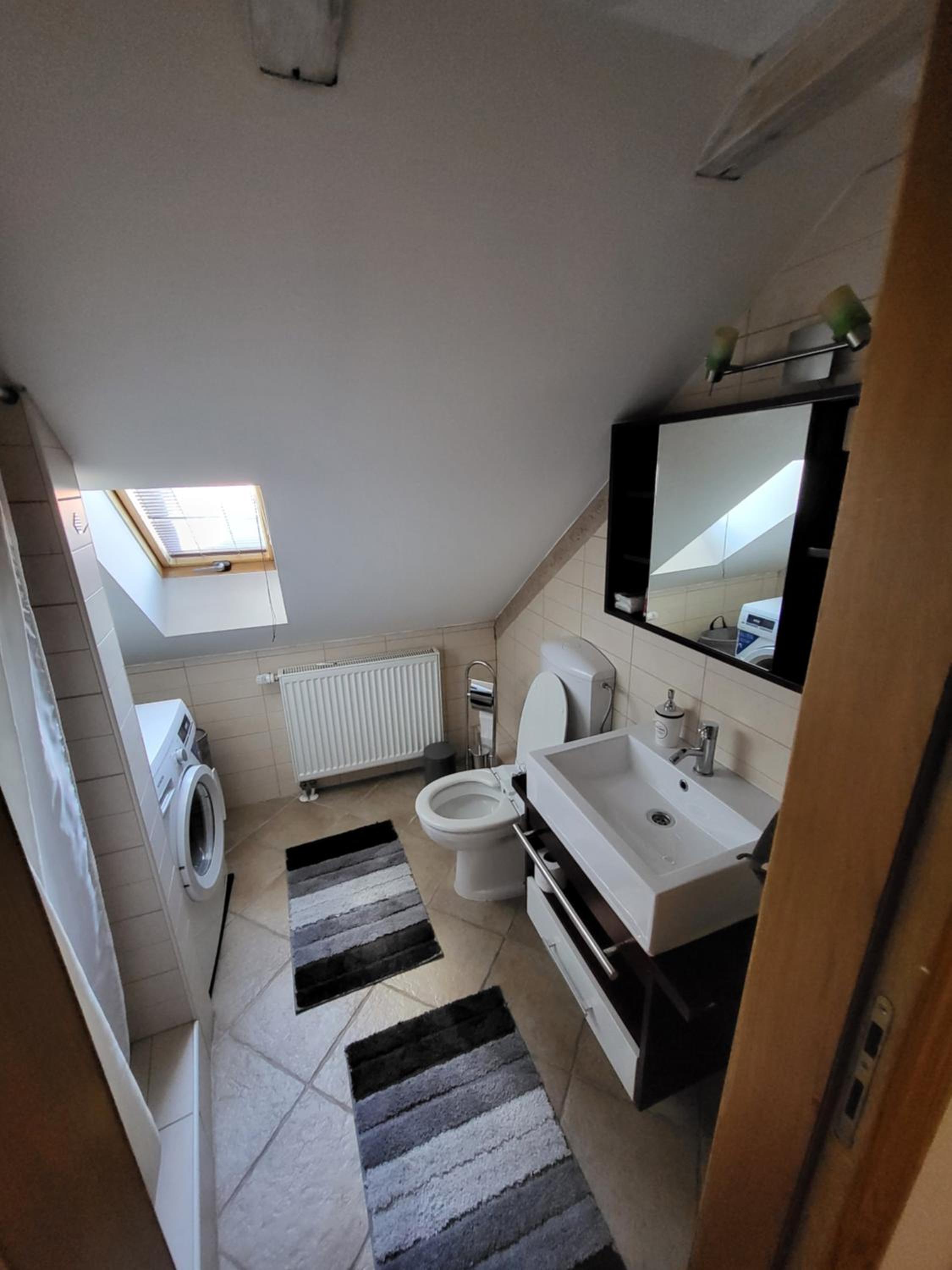 Residence Apartments Hari Sarajevo, Spacy Apartments, Free parking, Aircondition, Airport 1,5 km
