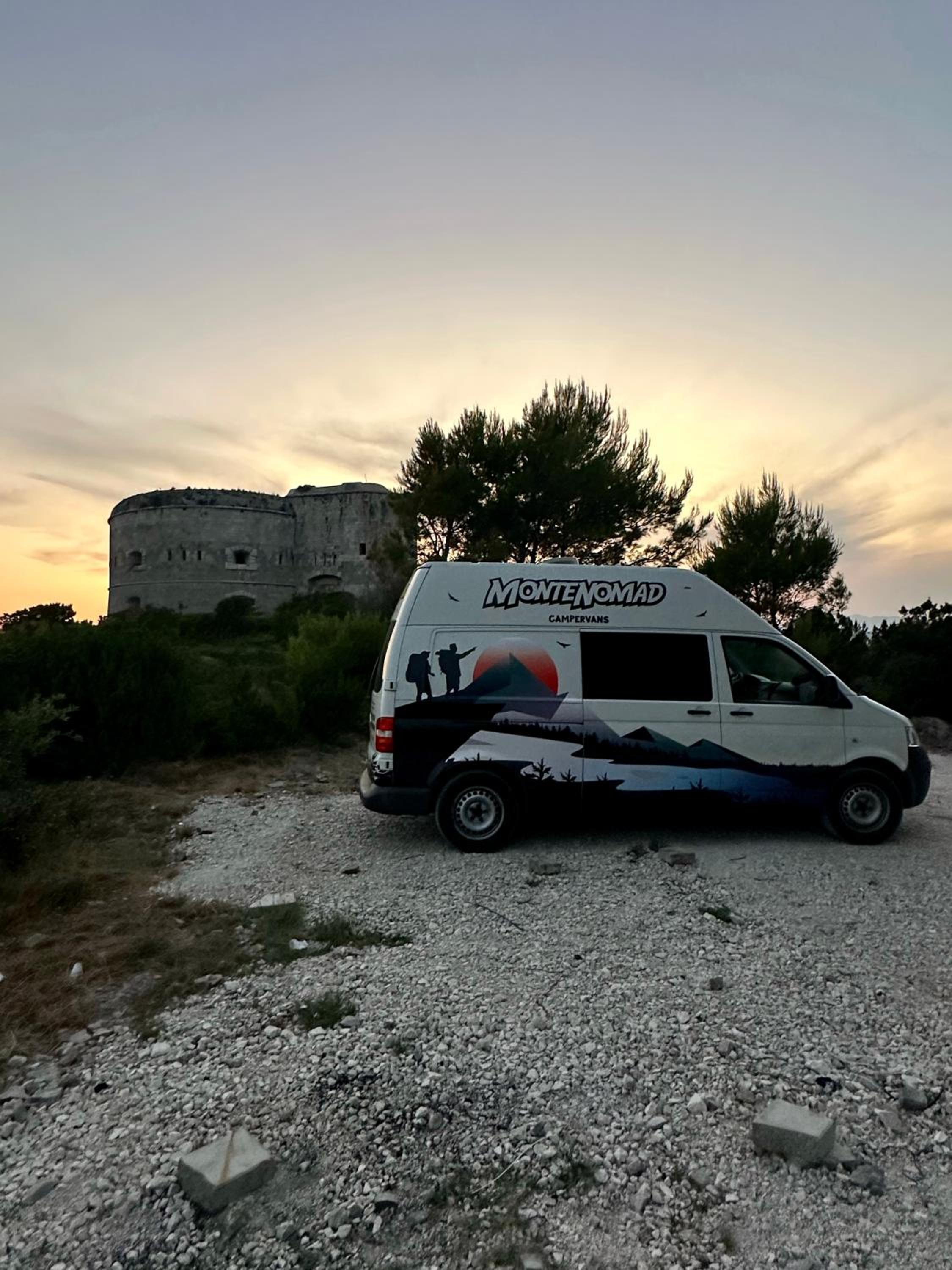 MonteNomad Campervan view 3