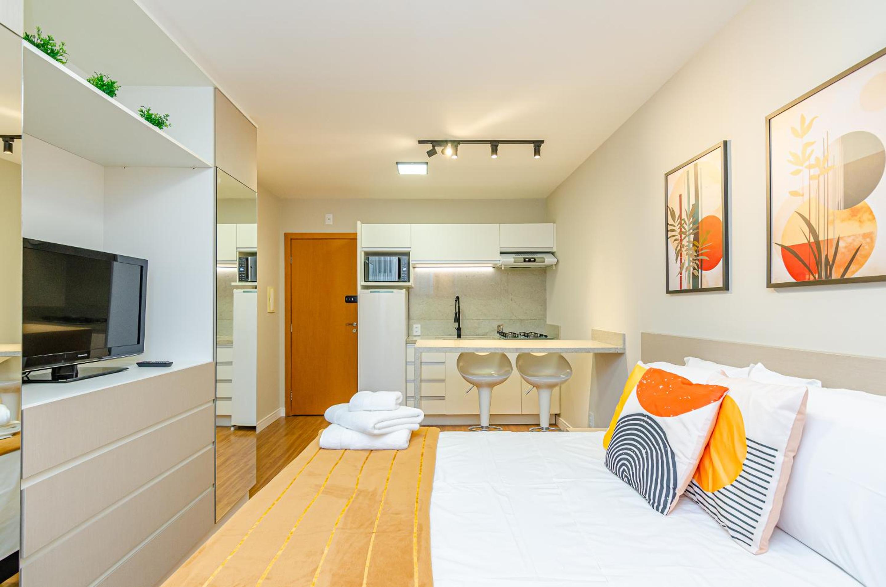 Studio 25º A, Sacada e Linda Vista no Hydepark by UROOMS