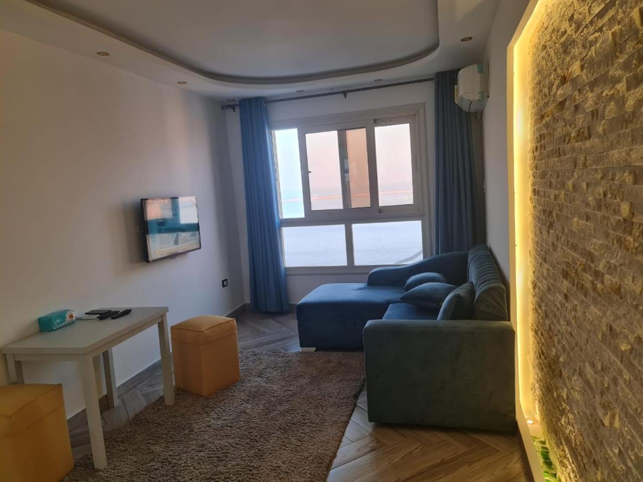 Sea View Apartment