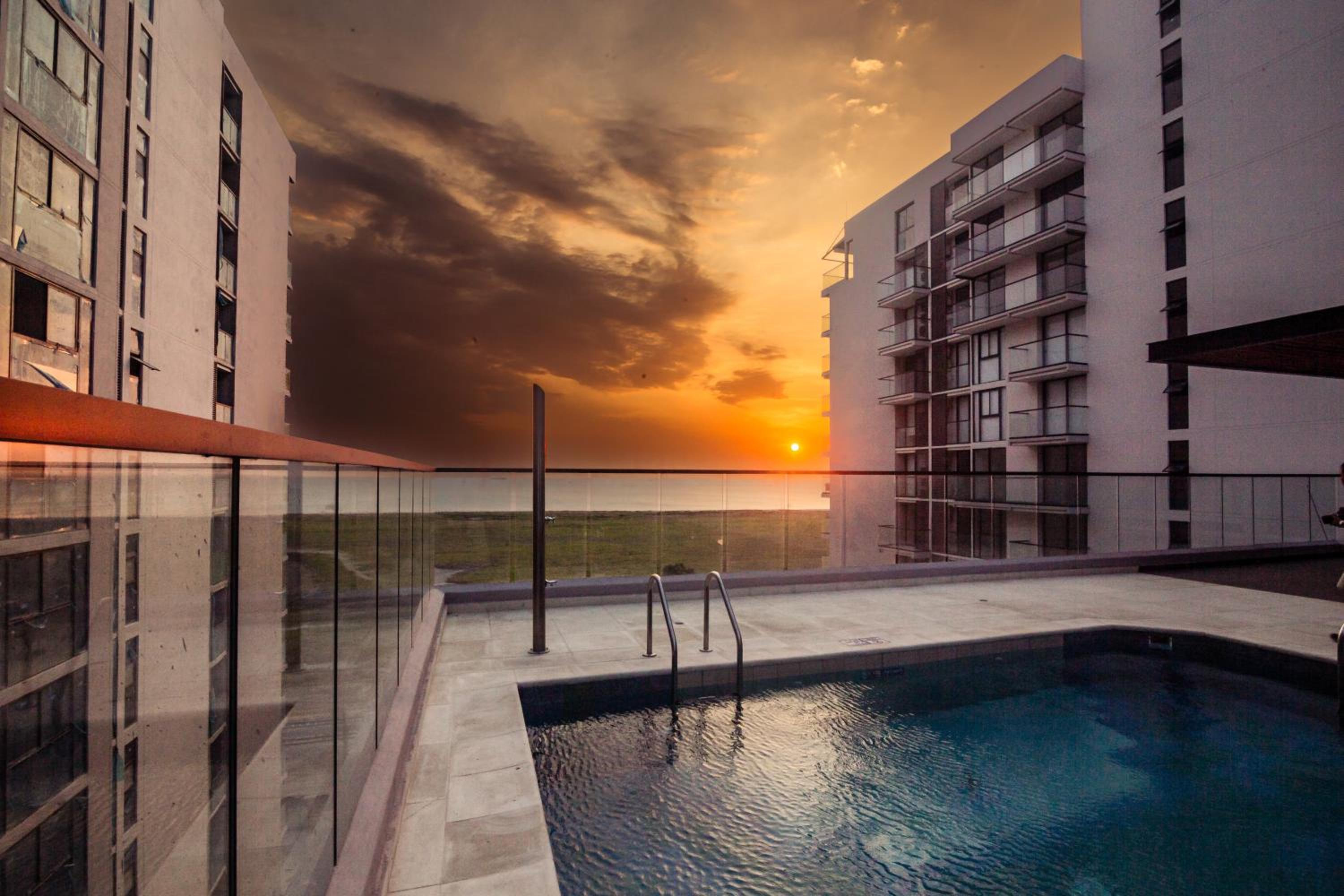 Excepcional-ApartaSuite-vista al Mar-2 camas-2 baños