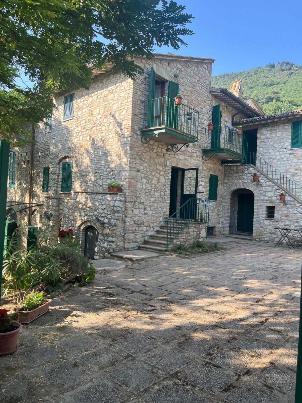 Appartamenti Fosso Delle Carceri view 3