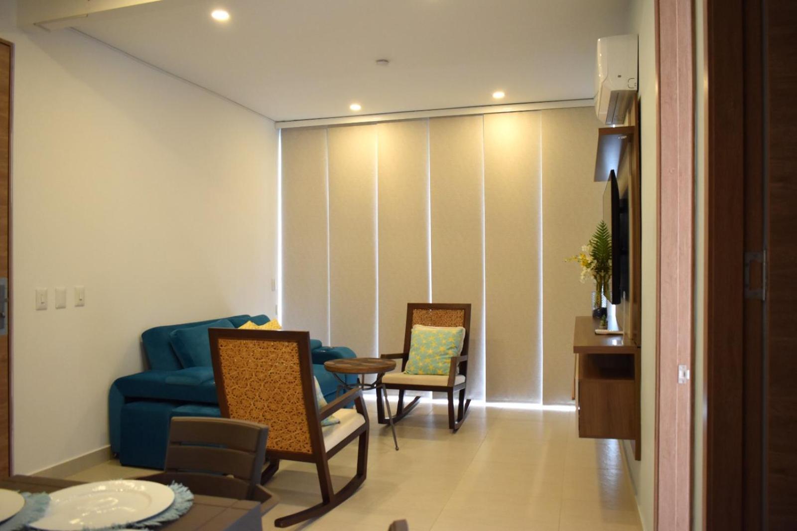 Magico Apartamento con Piscina 2 Habitaciones SM73