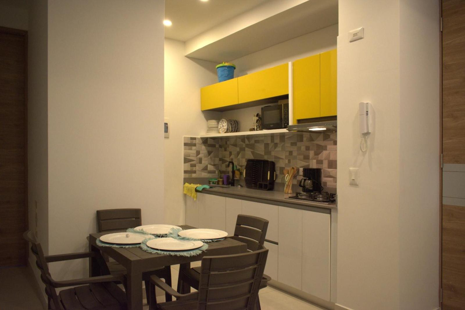 Magico Apartamento con Piscina 2 Habitaciones SM73
