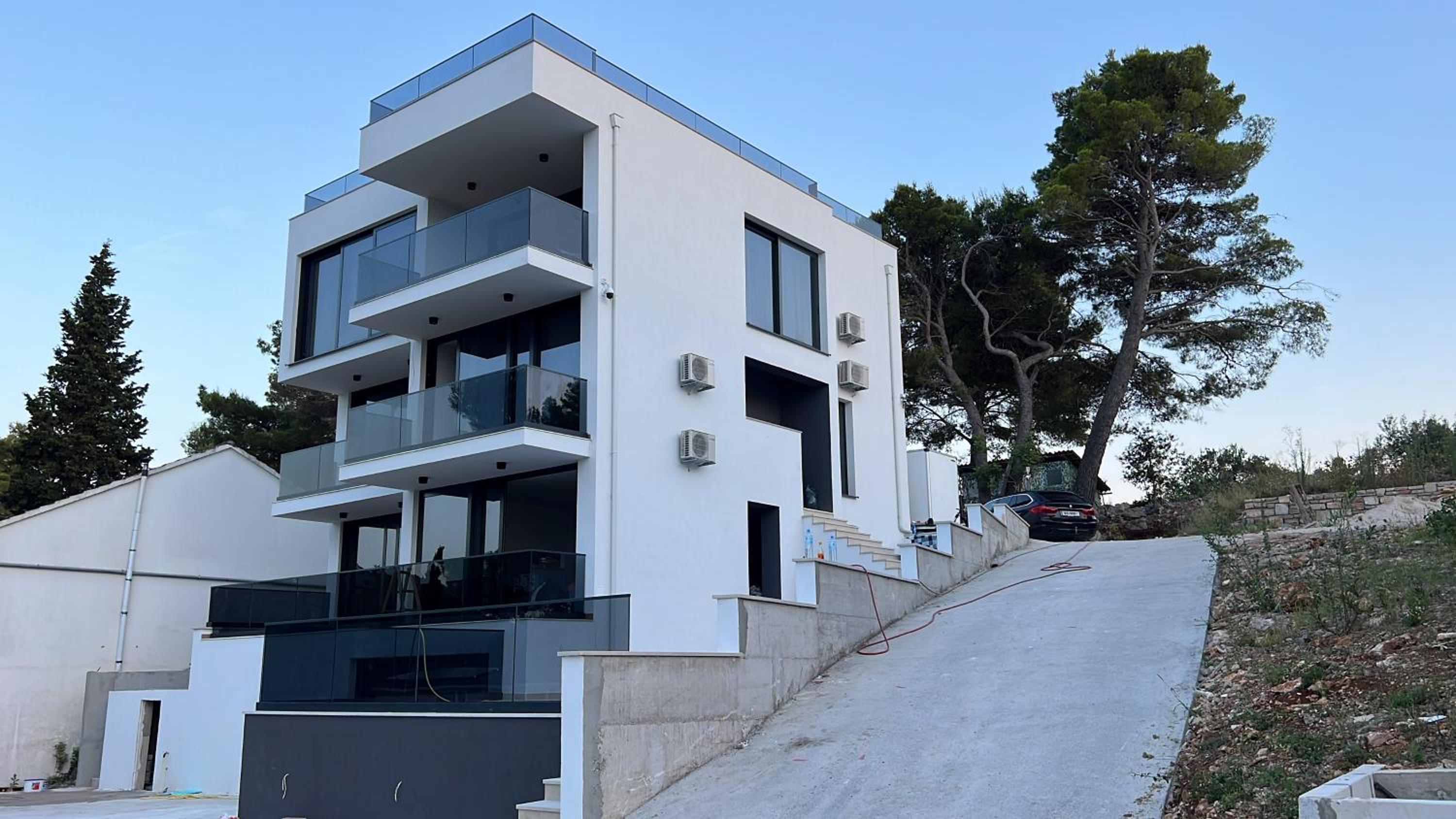 Hotel Heart of Lovište - Image 1