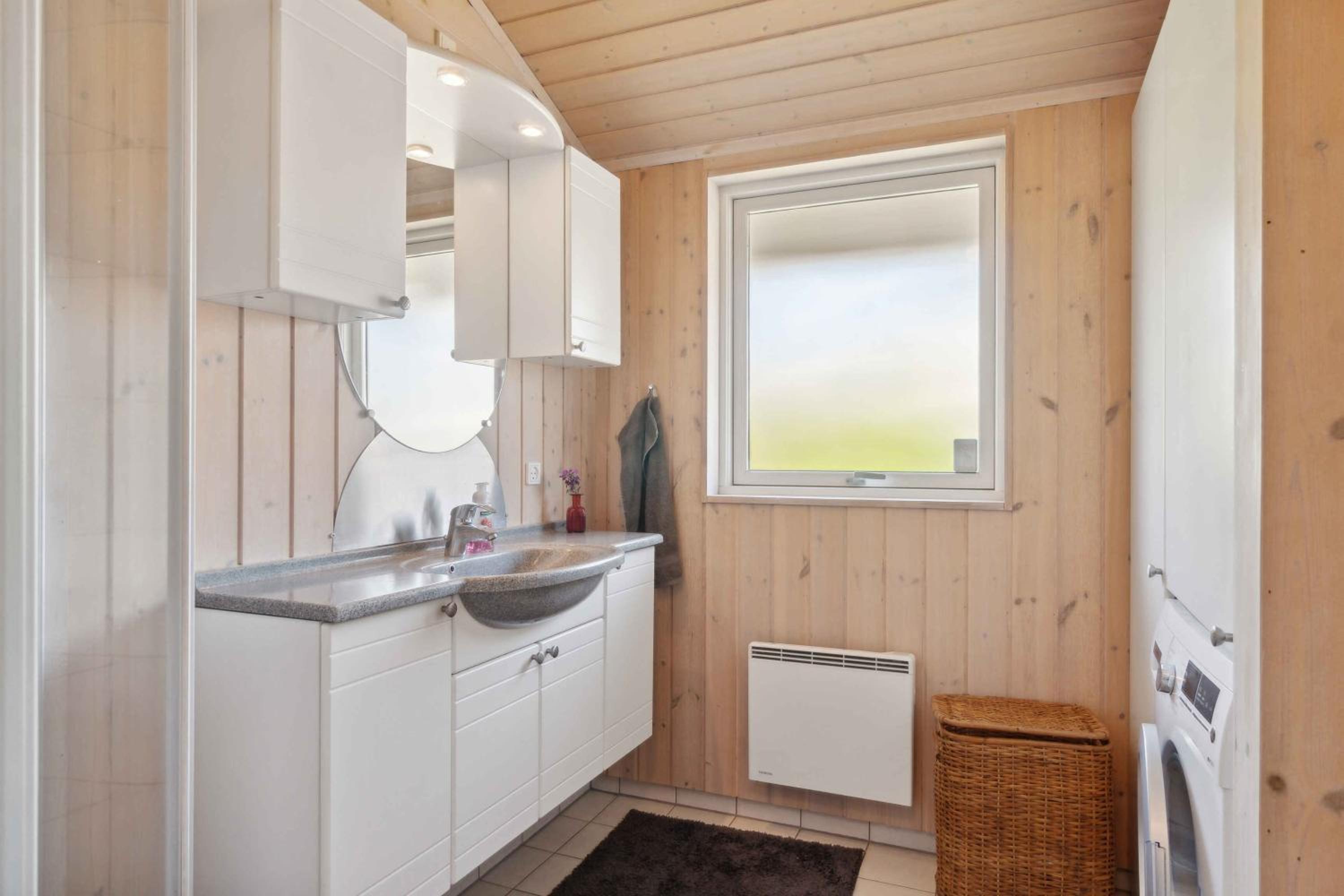 Cozy Holiday Home Close To Marielyst Beach