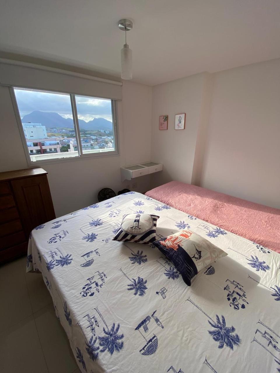 Apto NOVO BEIRA MAR Praia do Morro vista mar e montanha com 120m 3 qtos Ed Elegance limitado a 8 hóspedes independente da idade