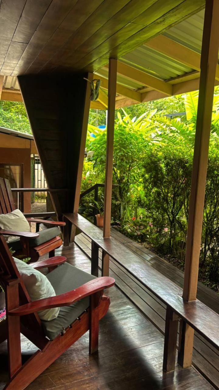 Casita happy feet and tours corcovado